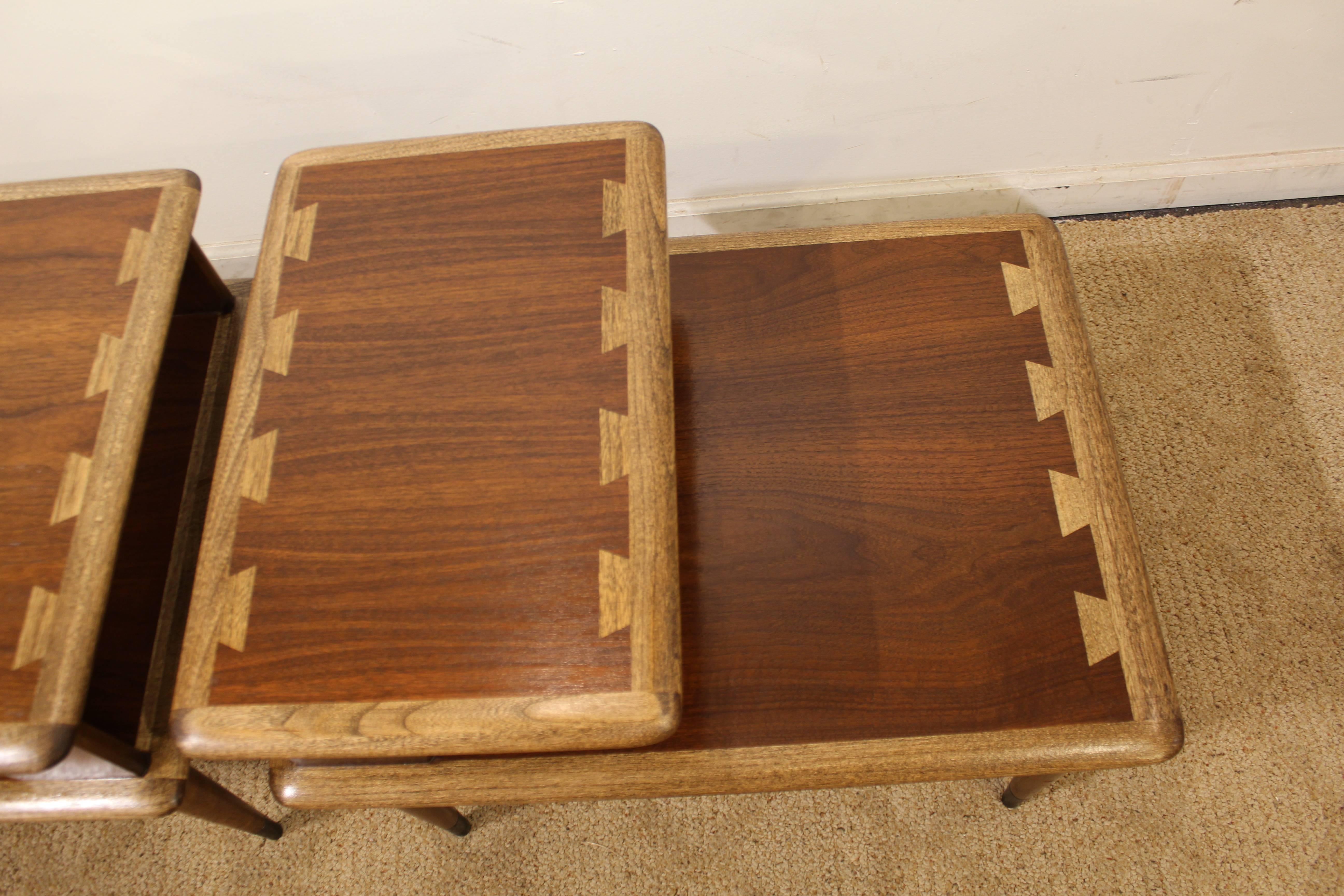 Mid-20th Century Pair of Mid-Century Modern Andre Bus for Lane 