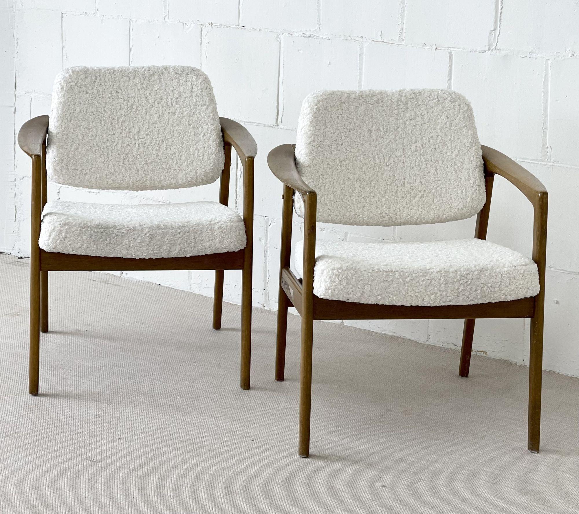 Mid-Century Modern Swedish Designer, Mid-Century Accent Chairs, White Sheepskin, Oak, Sweden, 1960s For Sale