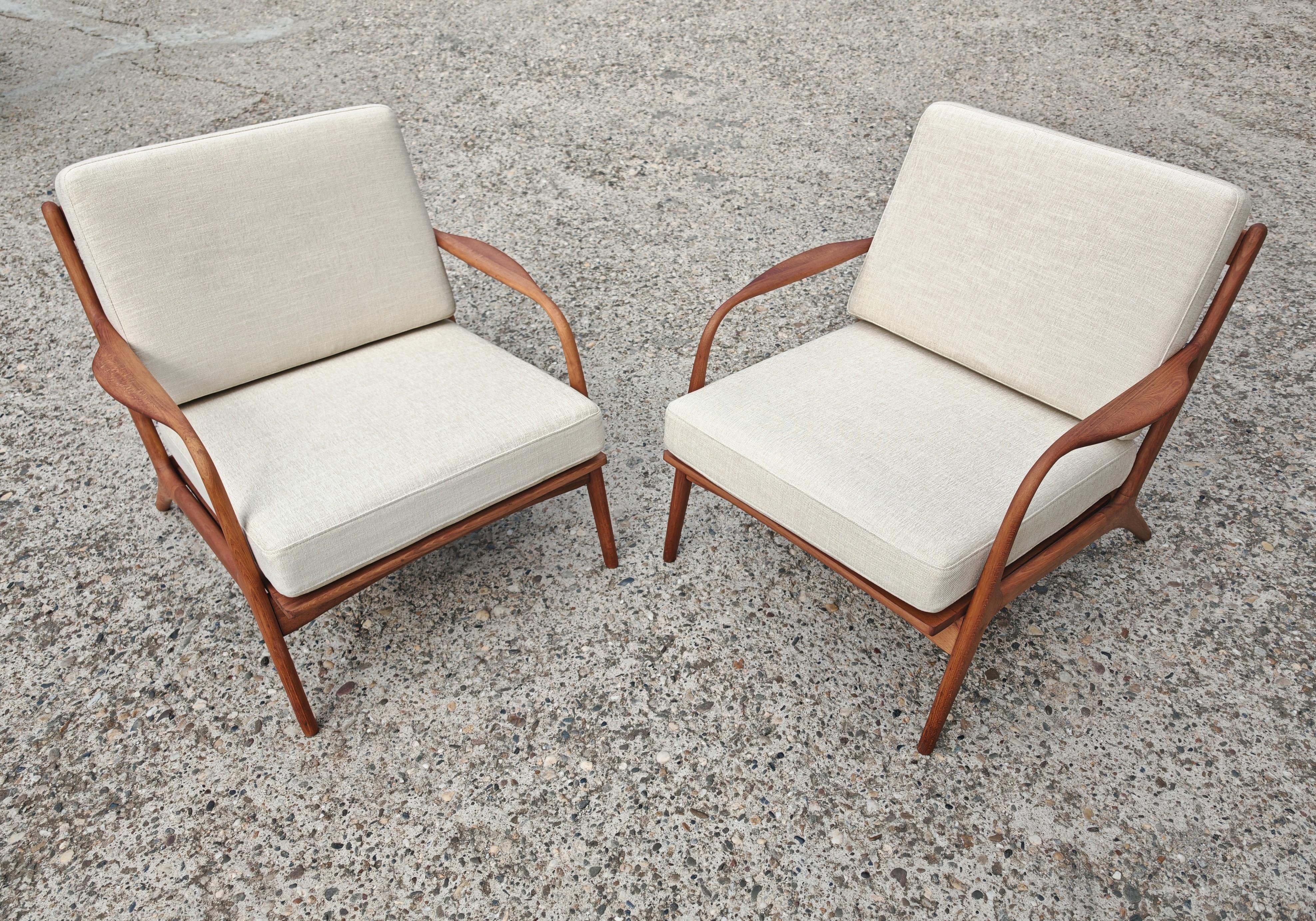 Pair of Mid Century Modern Armchairs by Adrian Pearsall, model 2315-C, USA 1960s Excellent état - En vente à Beograd, RS