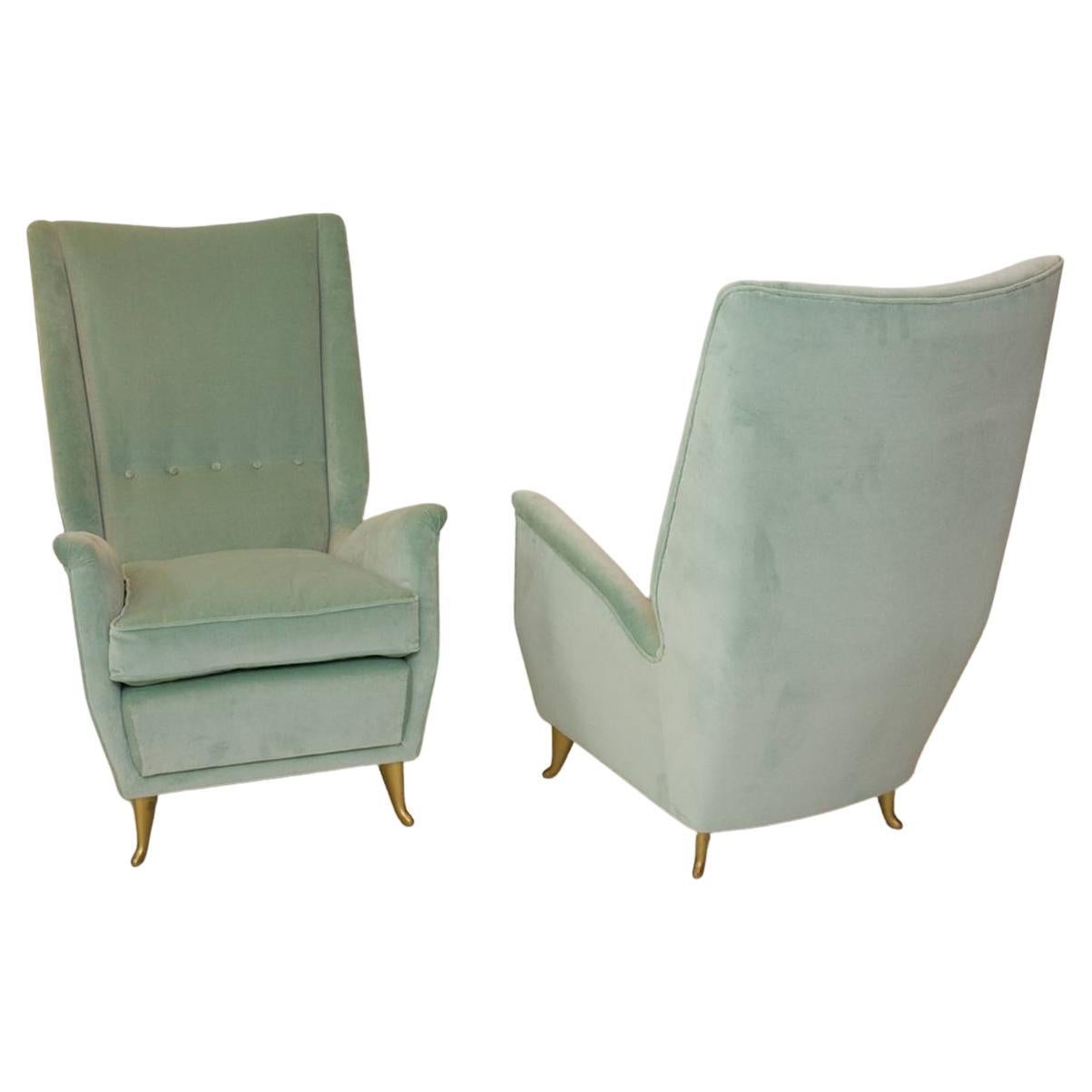 Pair of Mid-Century Modern Armchairs by ISA from a Design by Gio Ponti For Sale