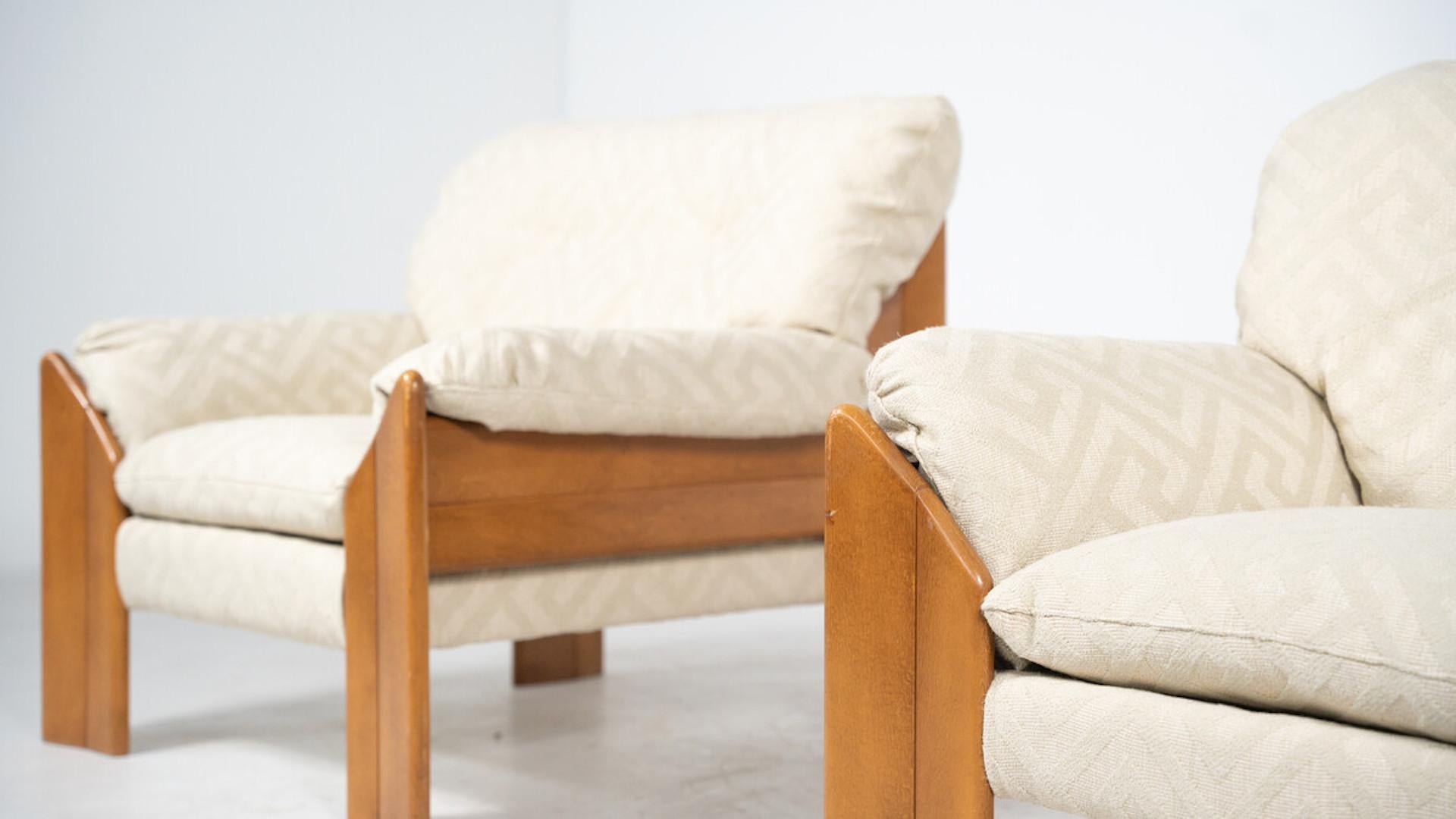 Paire de fauteuils modernes du milieu du siècle par Sapporo pour Mobil Girgi, 1970S