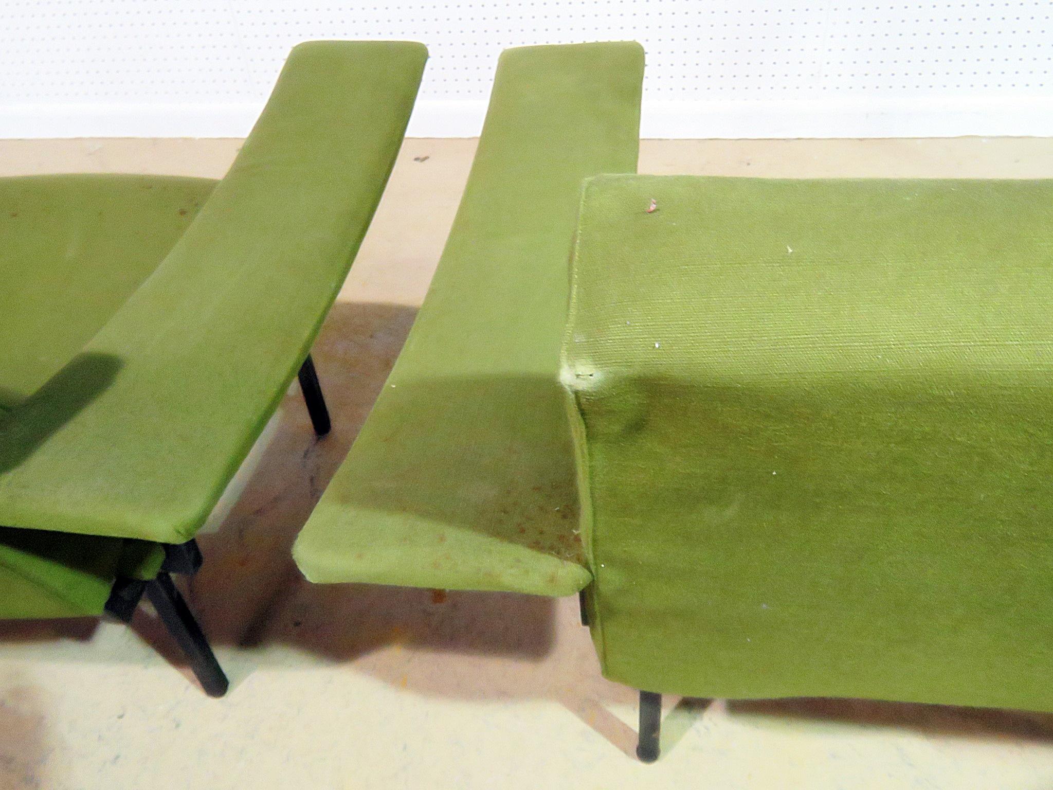 Metal Pair of Mid-Century Modern Armchairs