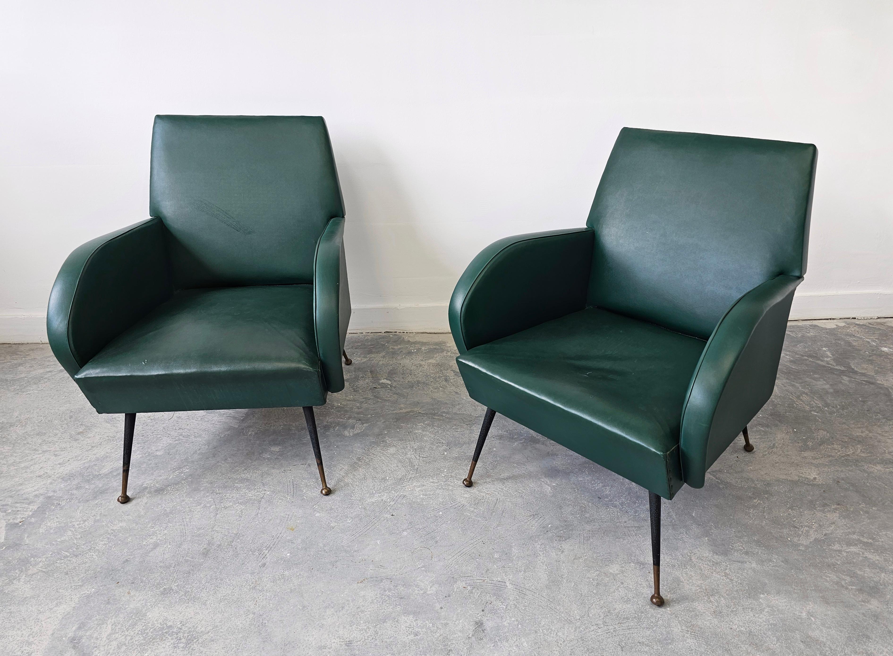 Pair of Mid Century Modern Armchairs in style of Marco Zanuso, Italy 1950s For Sale 3