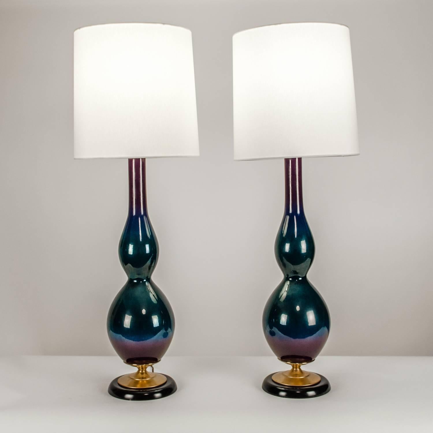 European Pair of Mid-Century Modern Art Deco Porcelain Table Lamps