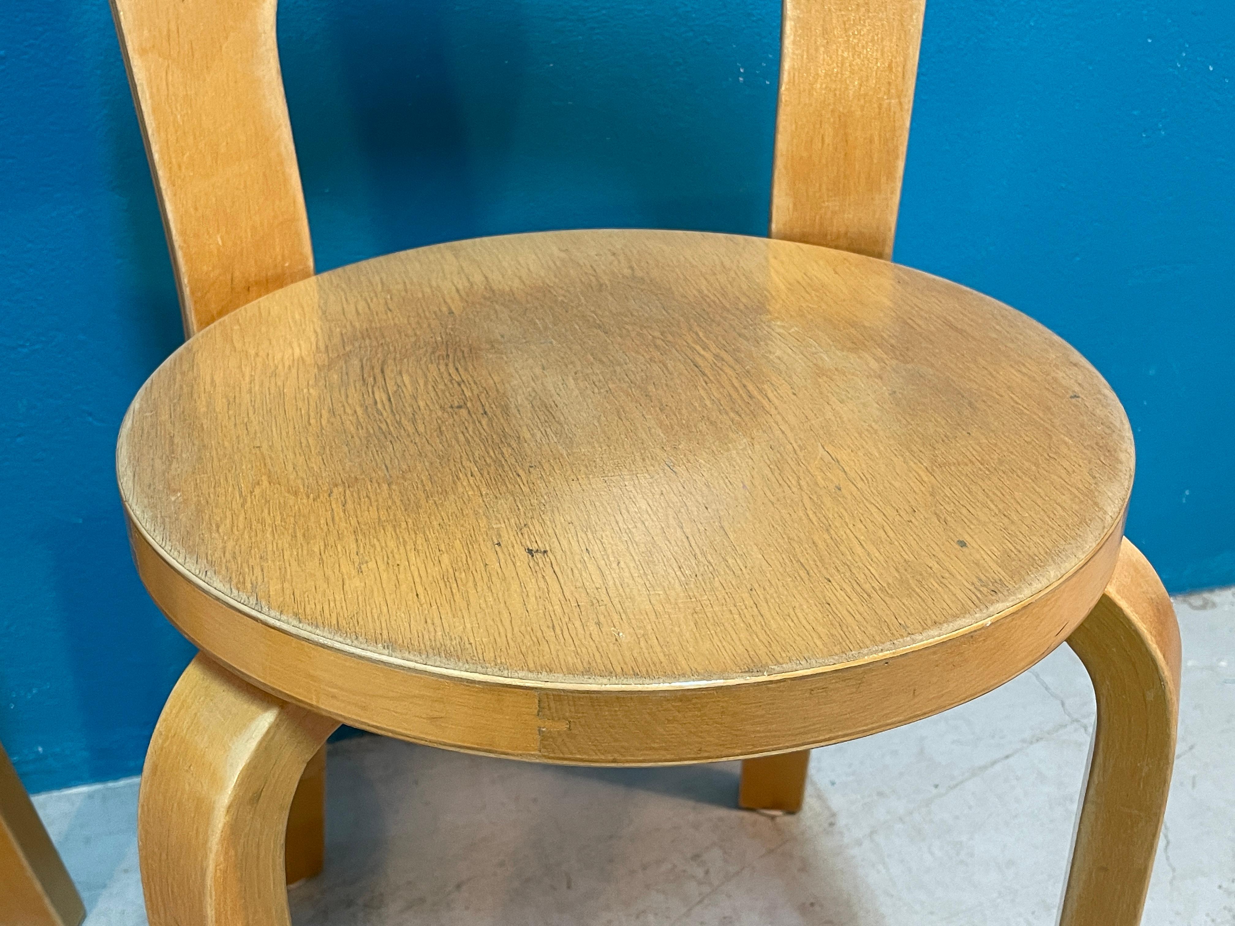 20th Century Pair of Mid-Century Modern Artek 65-Chairs by Alvar Aalto Finland