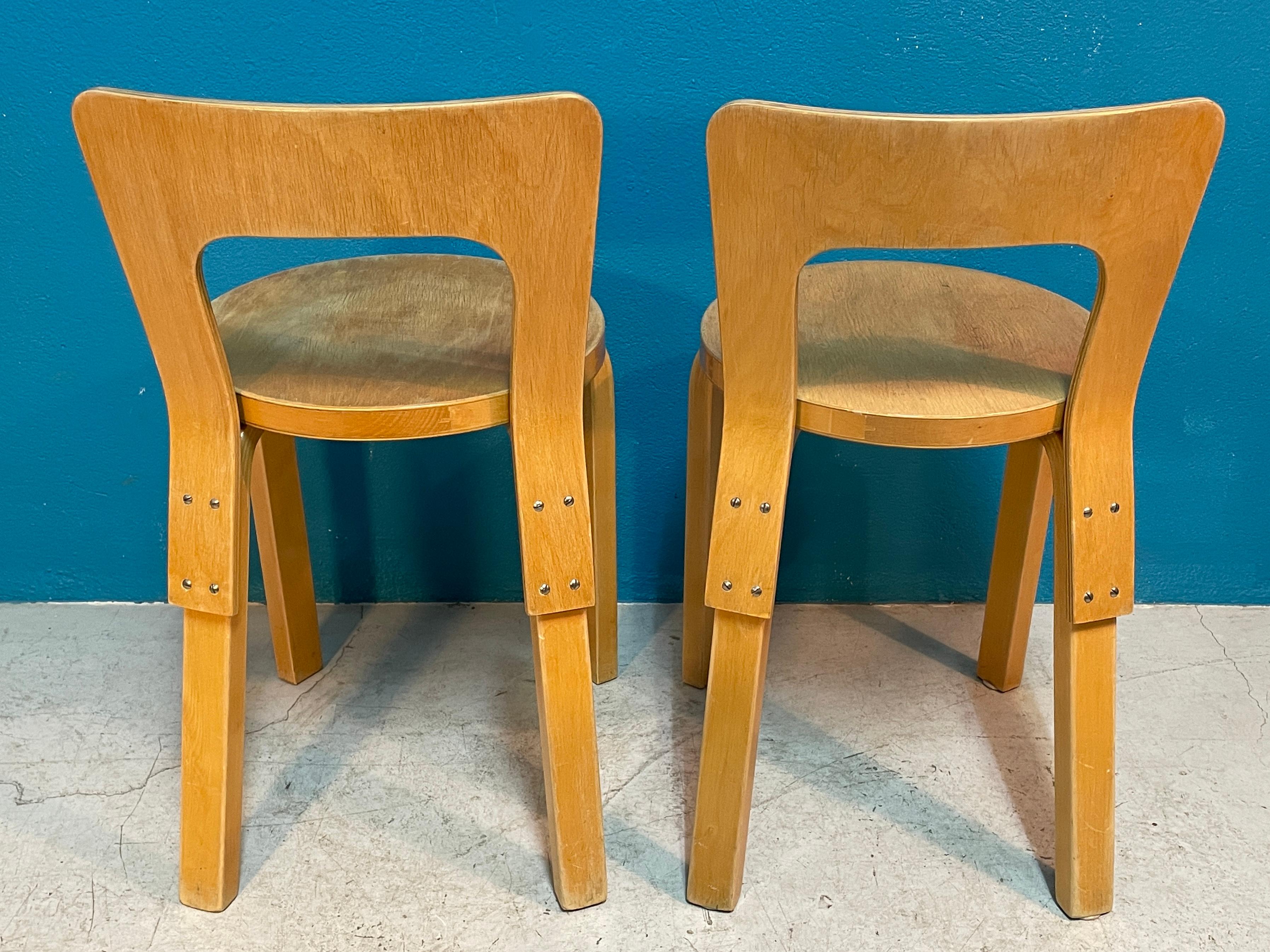 Pair of Mid-Century Modern Artek 65-Chairs by Alvar Aalto Finland 1