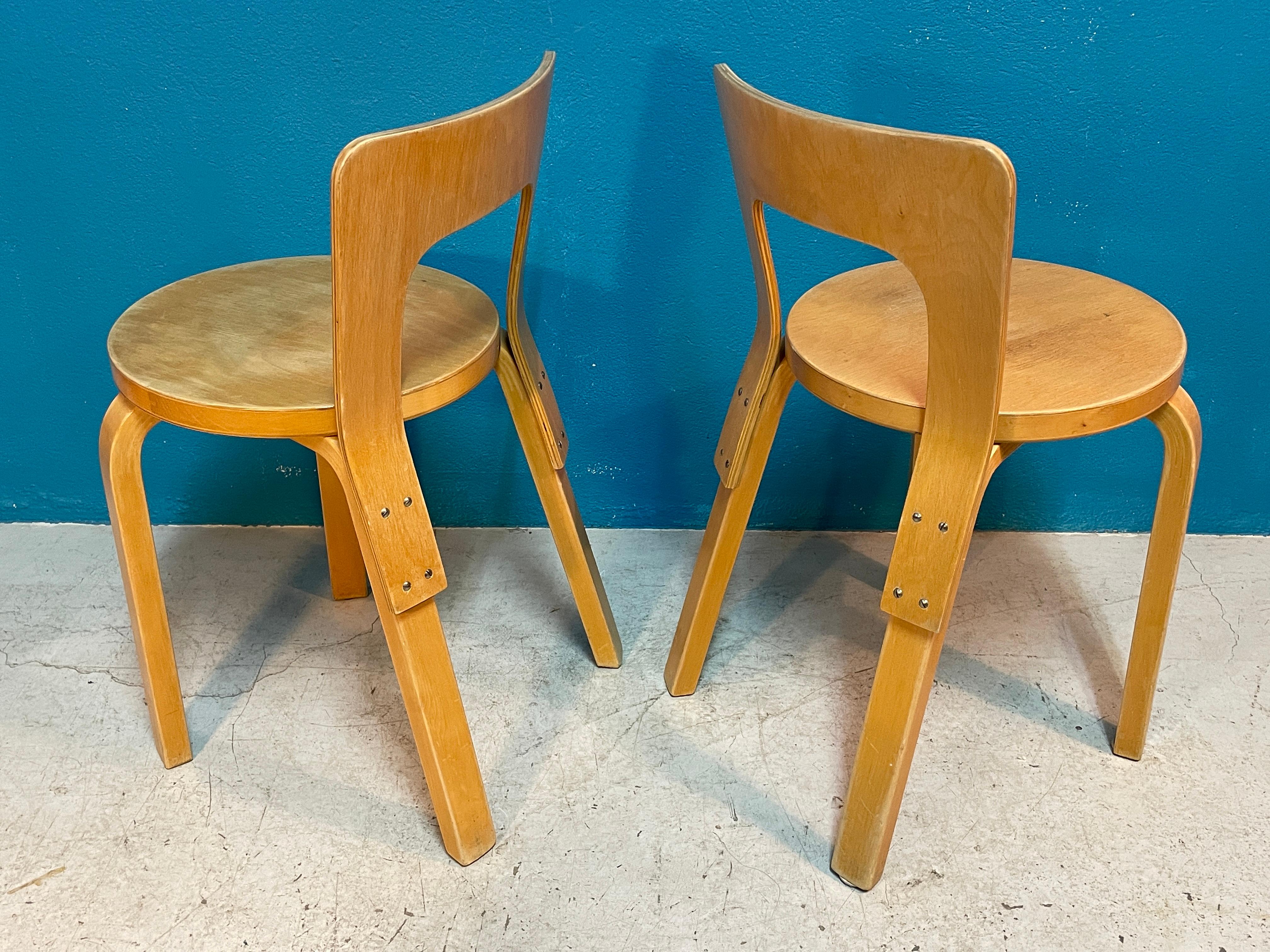 Pair of Mid-Century Modern Artek 65-Chairs by Alvar Aalto Finland 2