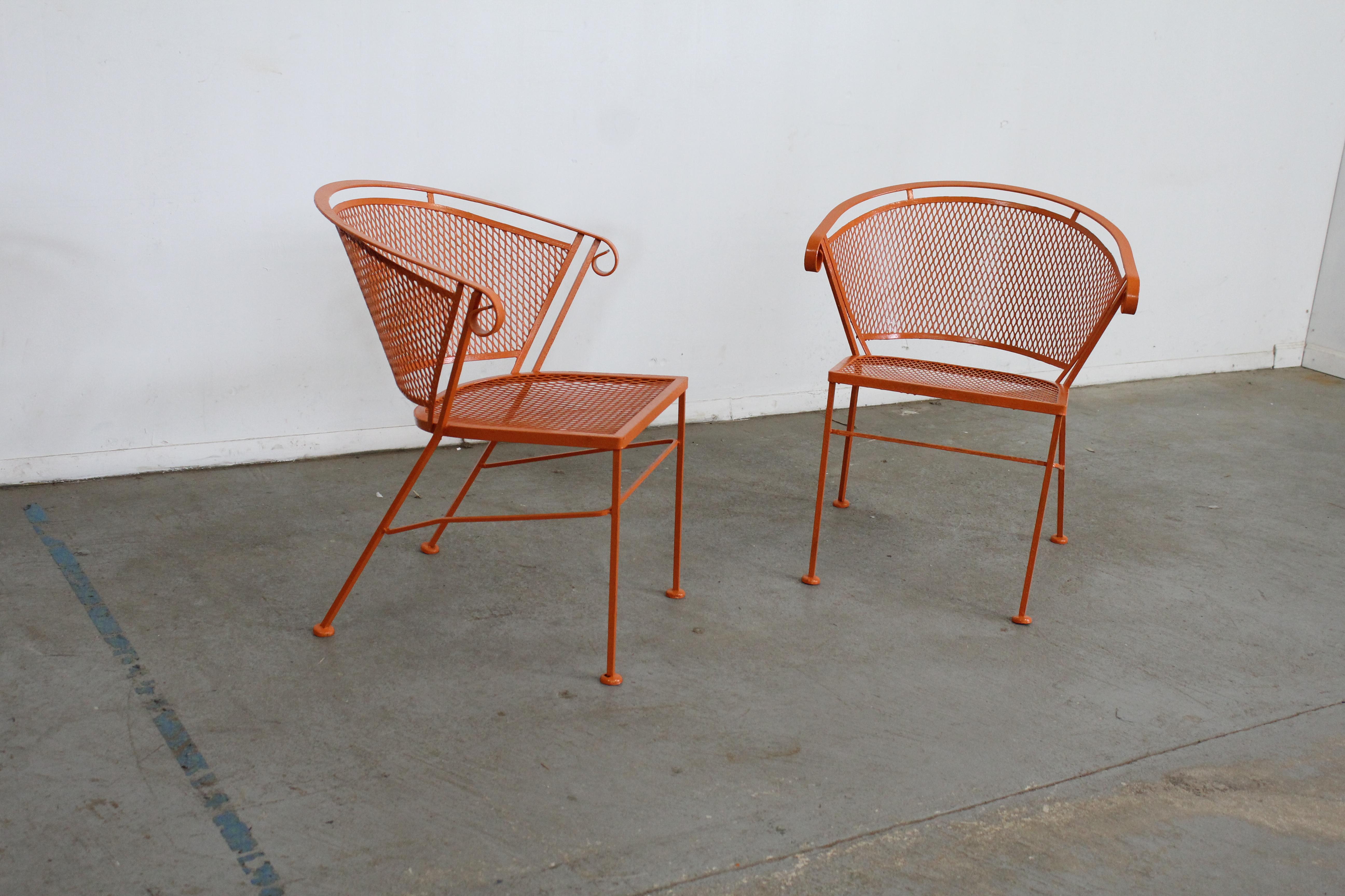 Pair of Mid-Century Modern Atomic orange outdoor metal curved back chairs

Offered is a pair of Pair of Mid-Century Modern Atomic orange Outdoor Metal Curved Back chairs, circa 1968. These chairs have been repainted in an atomic orange. They're in