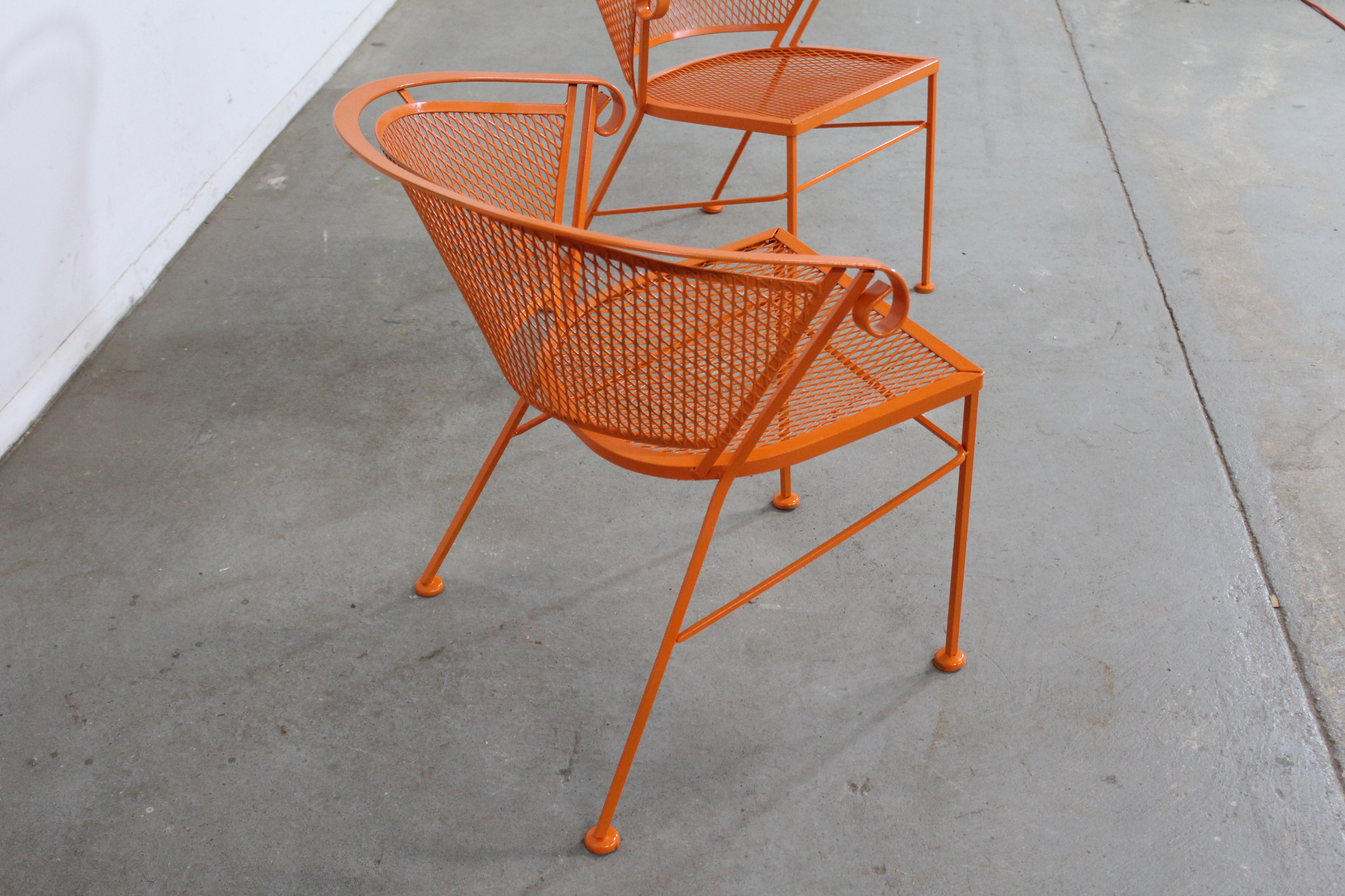 Pair of Mid-Century Modern Atomic Orange Outdoor Metal Curved Back Chairs In Good Condition In Wilmington, DE