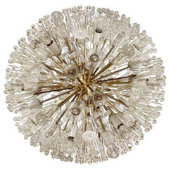 Pareja de arañas circulares austriacas modernas de mediados de siglo, latón y cristal, años 60