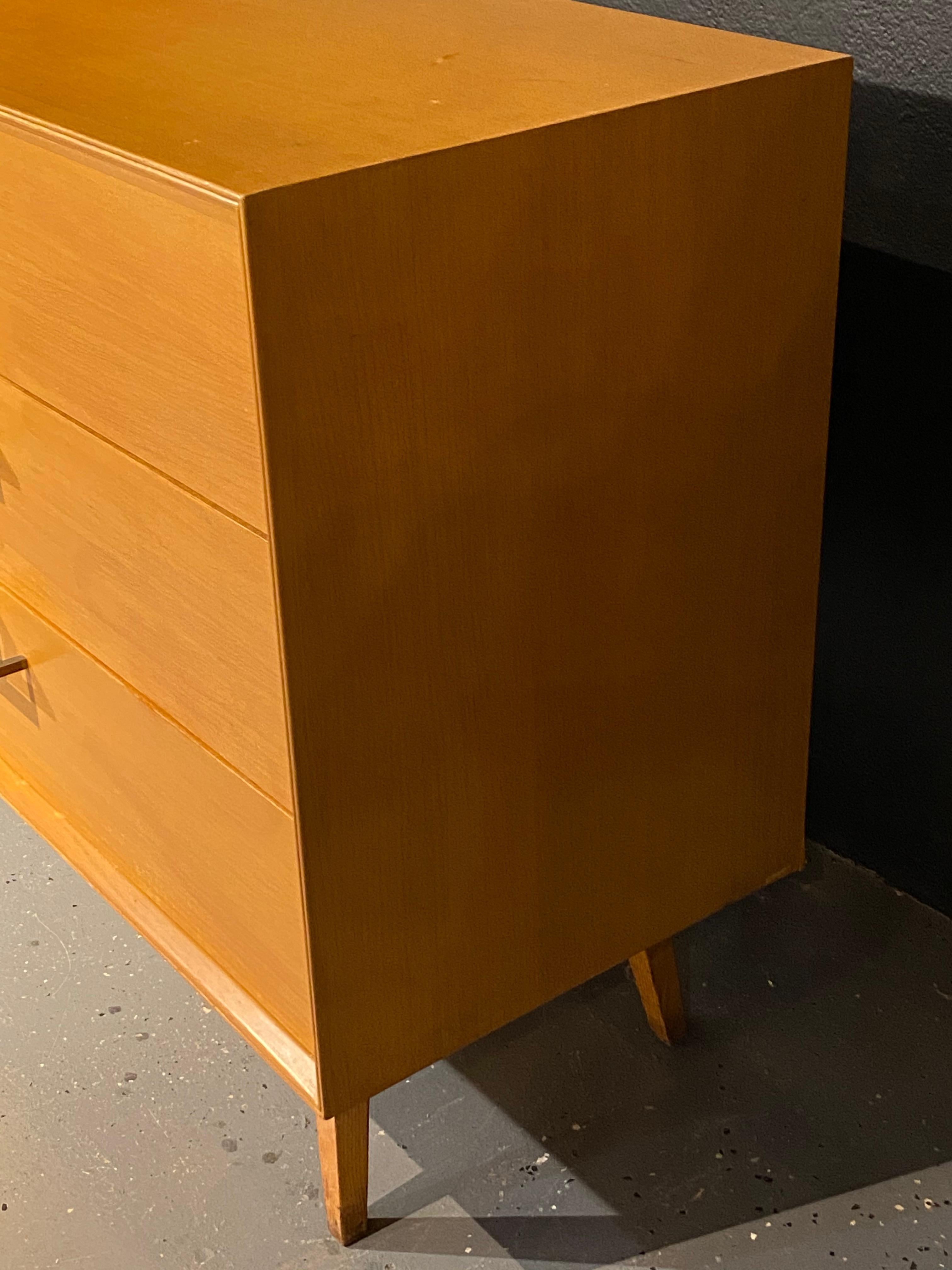 Pair of Mid-Century Modern Bachelor Chest, Commodes or Dressers 6
