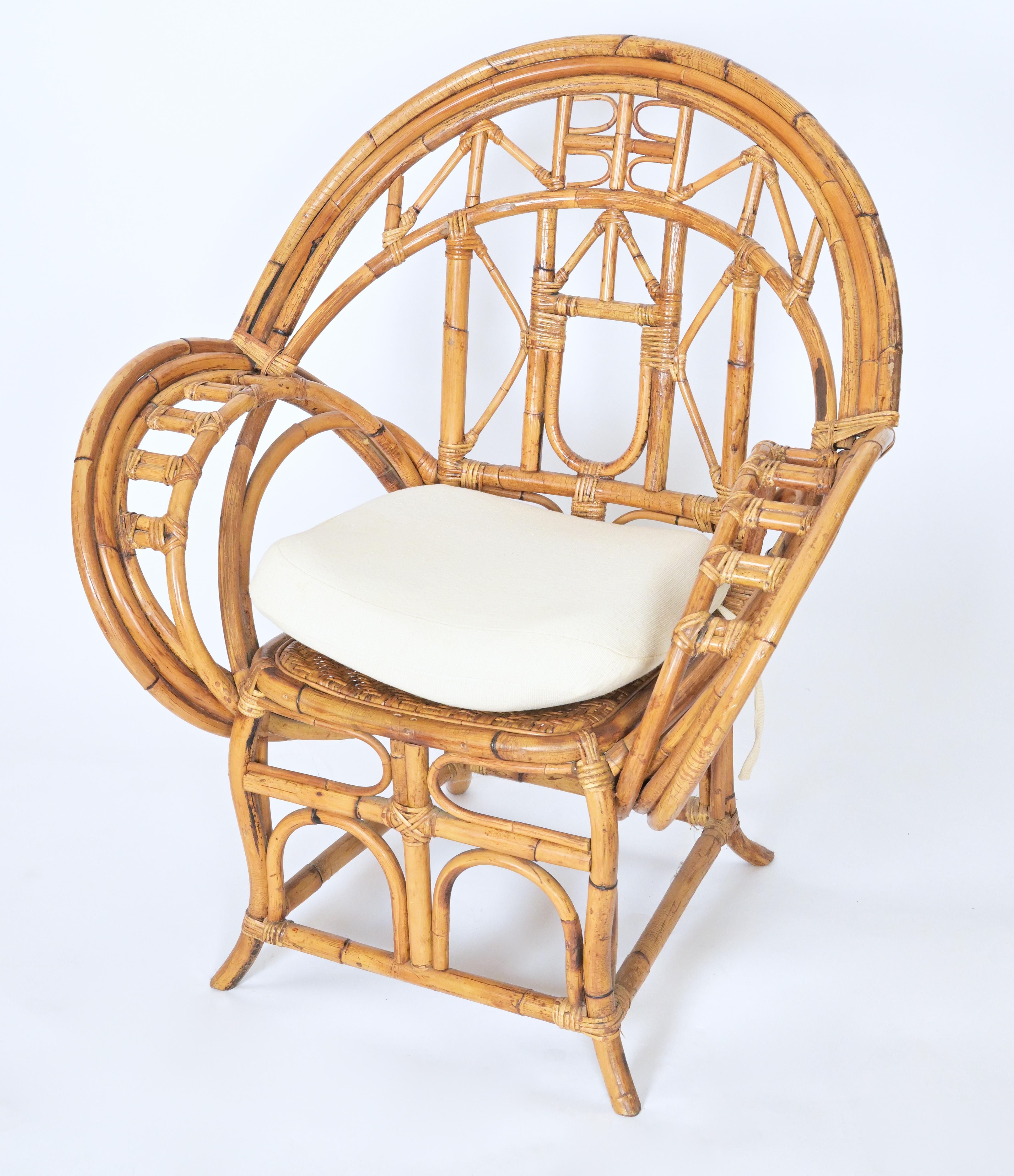 Pair of Mid-Century Modern Bamboo Caned Armchairs In Good Condition For Sale In New York, NY