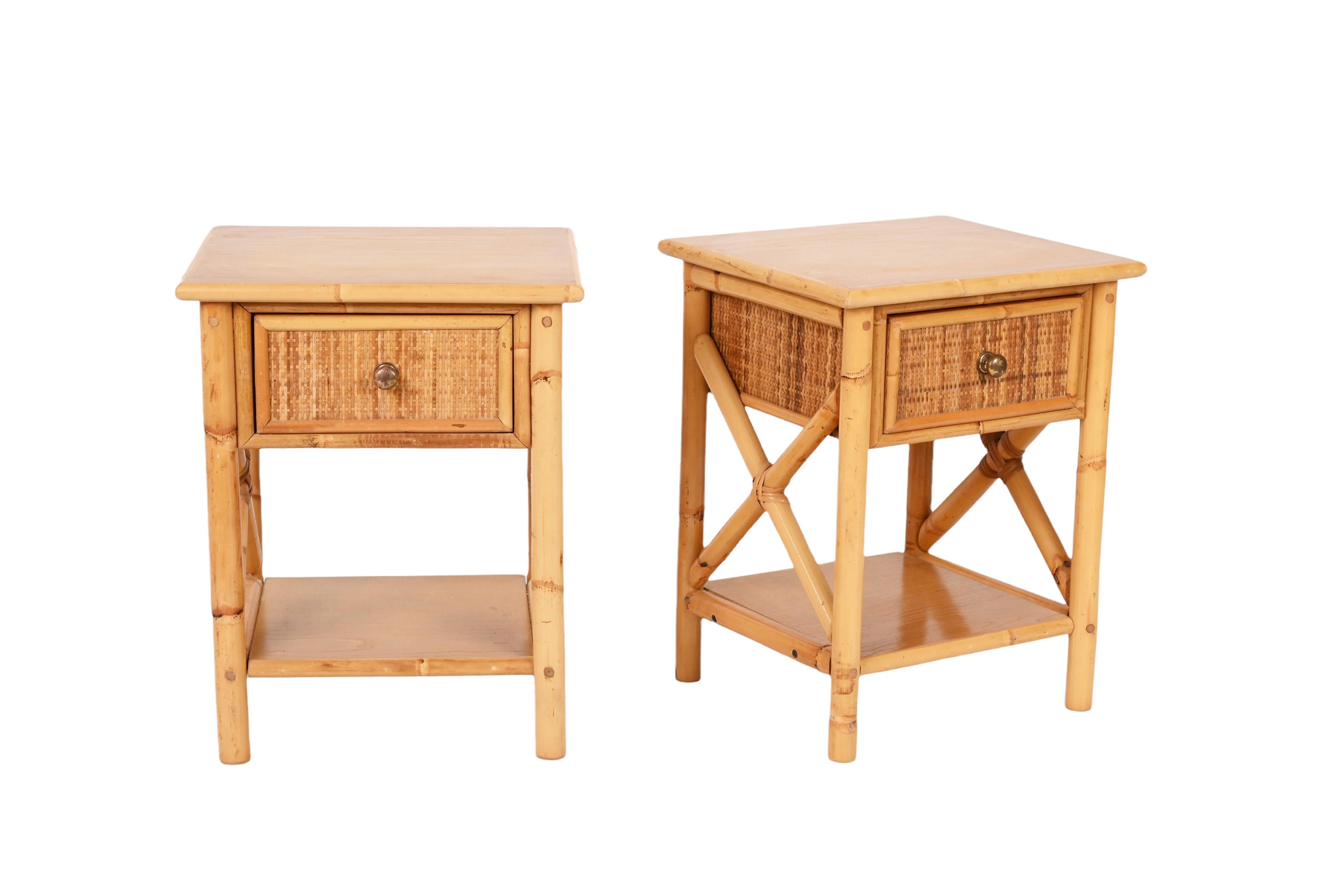 Incredible pair of Mid-Century Modern bamboo and rattan nightstands. These fantastic pieces were designed in Italy in the 1980s.

The main features of this wonderful set are the beautiful rationalist straight lines, enhanced by the use of natural