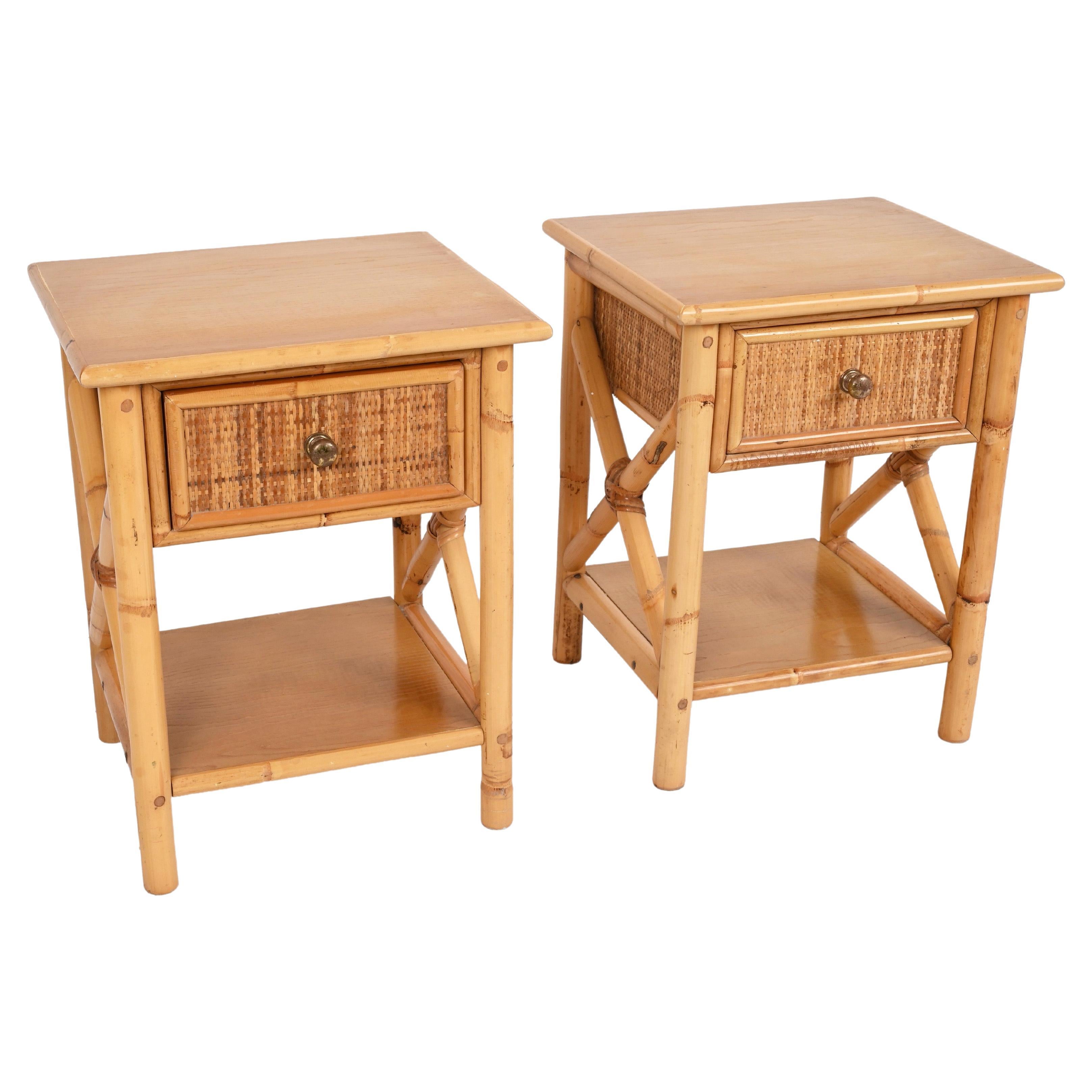 Incredible pair of Mid-Century Modern bamboo and rattan nightstands. These fantastic pieces were designed in Italy in the 1980s.

The main features of this wonderful set are the beautiful rationalist straight lines, enhanced by the use of natural