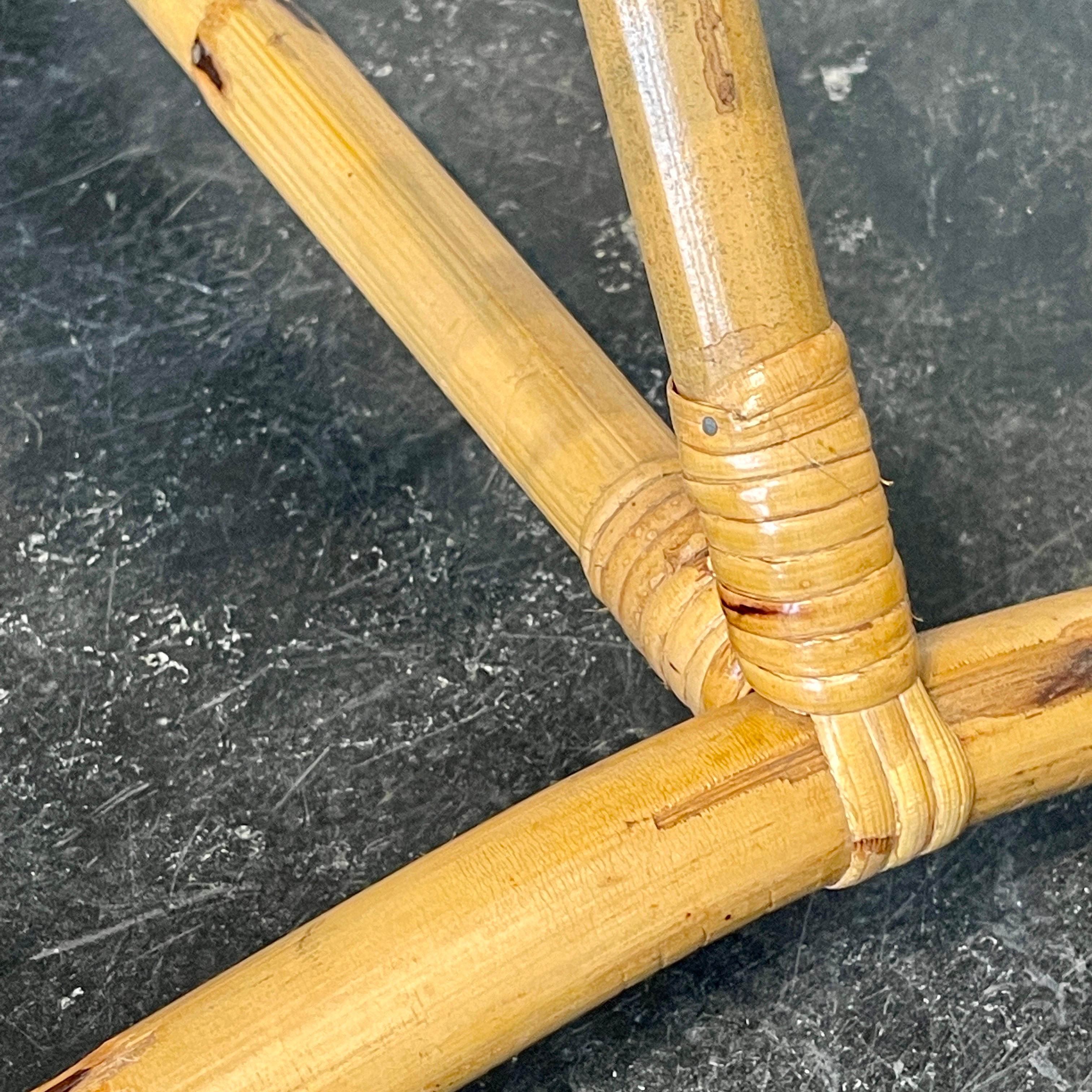 Paar moderne Bambus-Beistelltische oder Hocker aus der Mitte des Jahrhunderts im Angebot 4