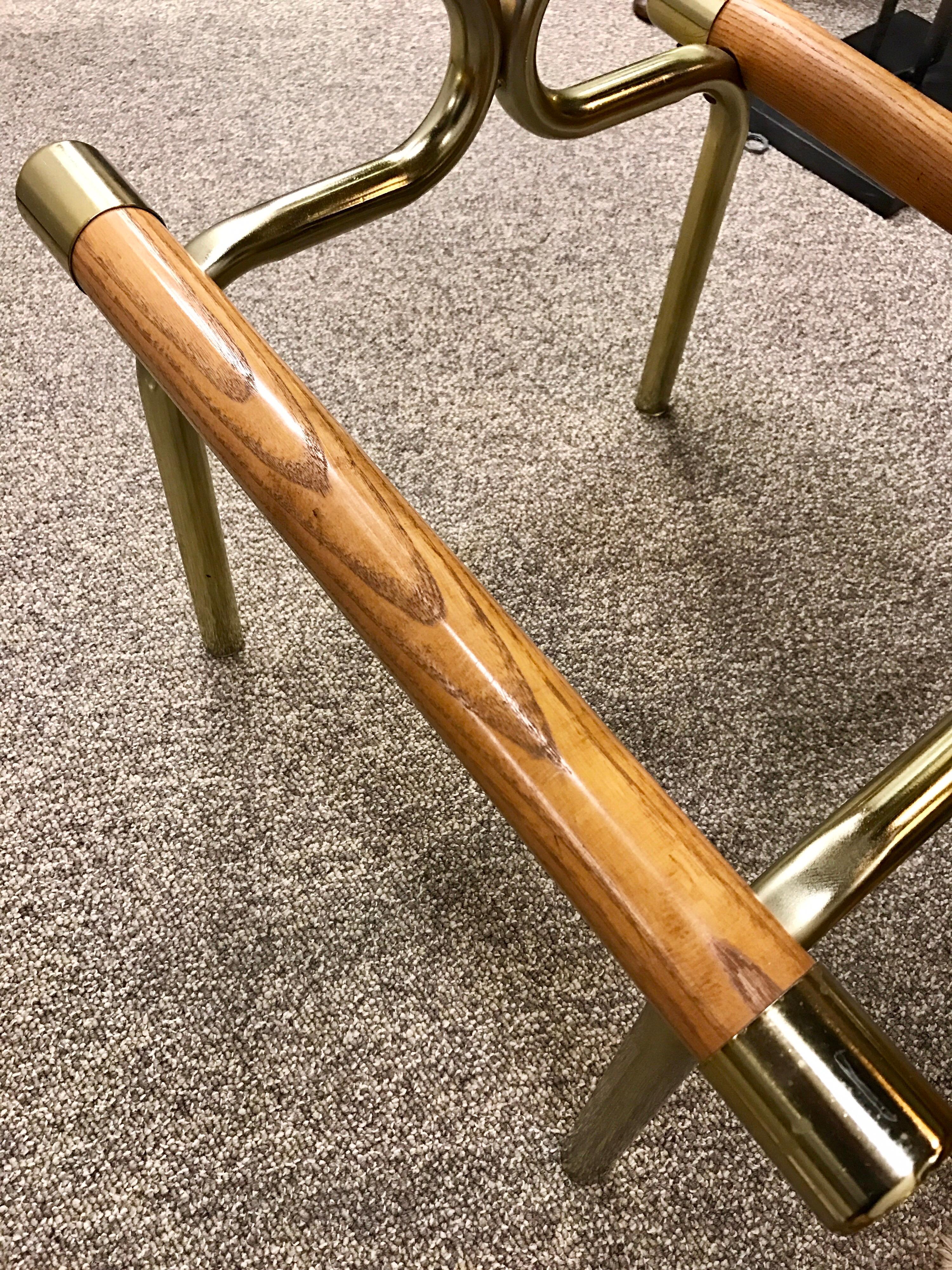 Late 20th Century Pair of Mid-Century Modern Bar Counter Kitchen Stools Milo Baughman Style