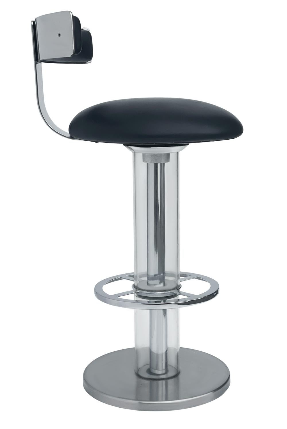 Post-Modern Pair of Mid-Century Modern Bar Stools in Chrome & Black by Design For Leisure