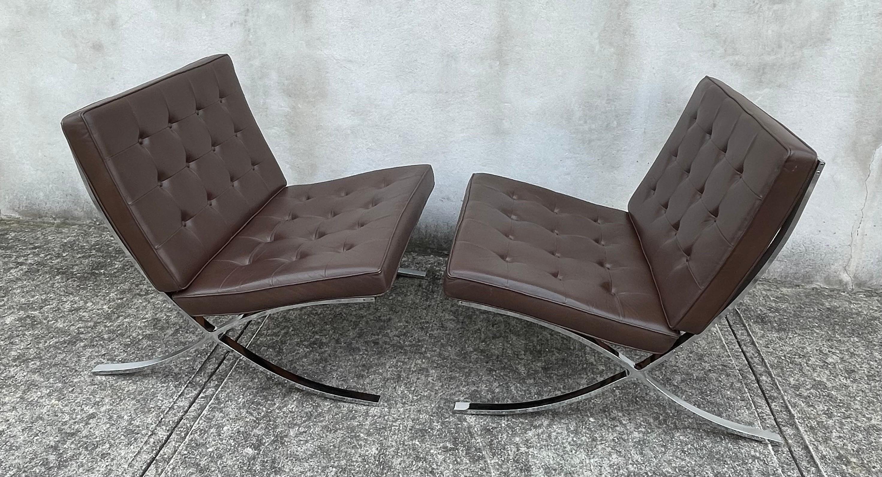 Pair of Mid-Century Modern Barcelona Chairs in Brown Leather, 1970's Generation For Sale 10