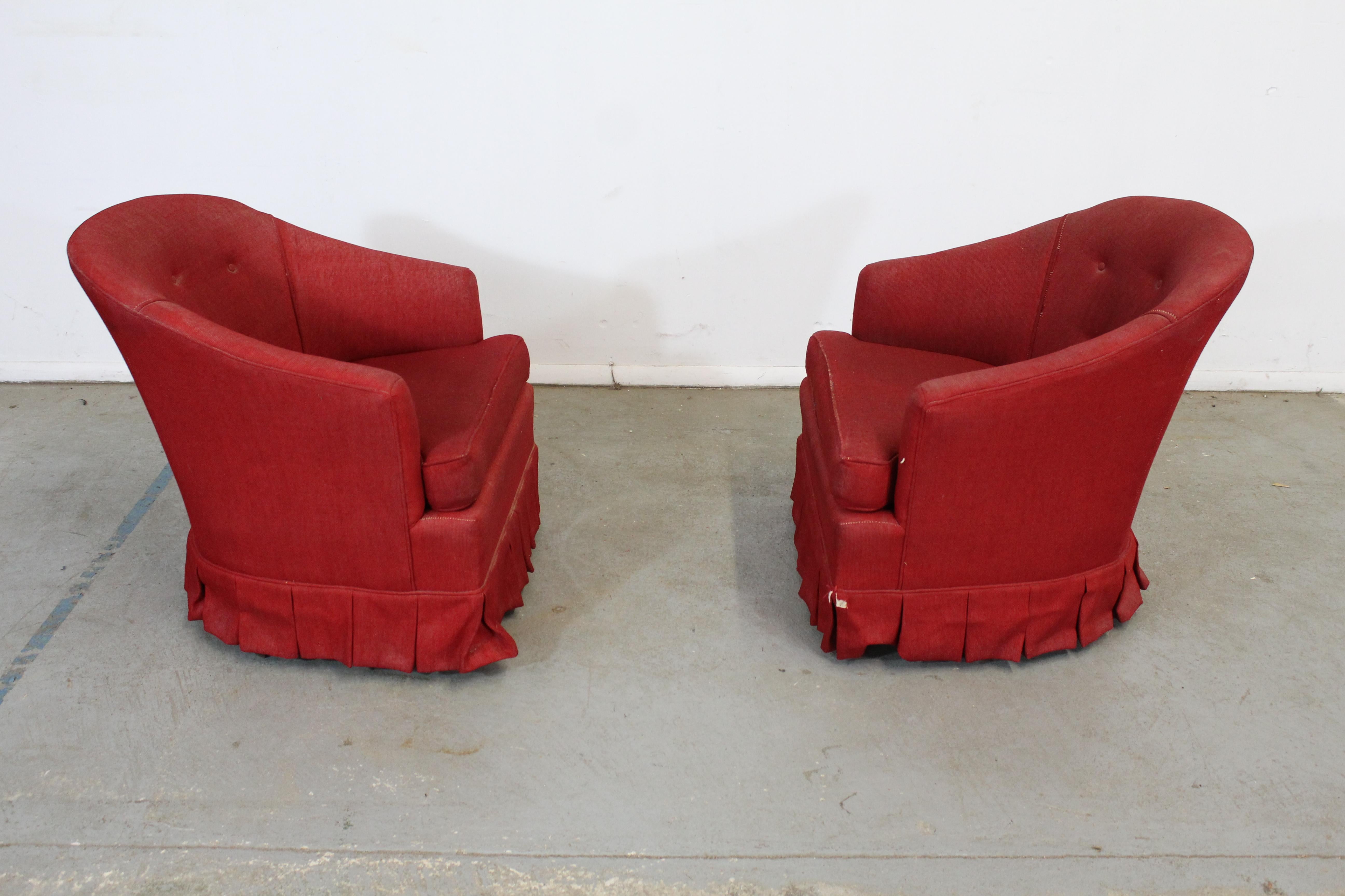 North American Pair of Mid-Century Modern Barrel Back Ethan Allen Swivel Club Chairs