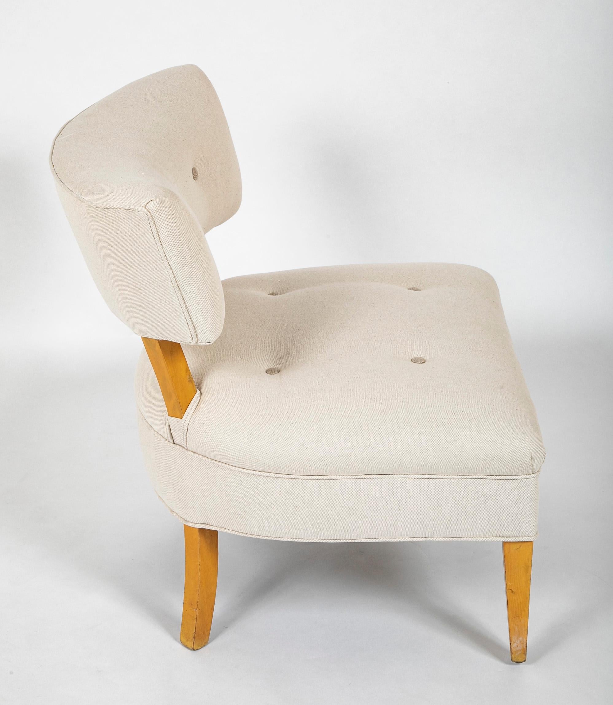 Wood Pair of Mid-Century Modern Barrel Back Slipper Chairs