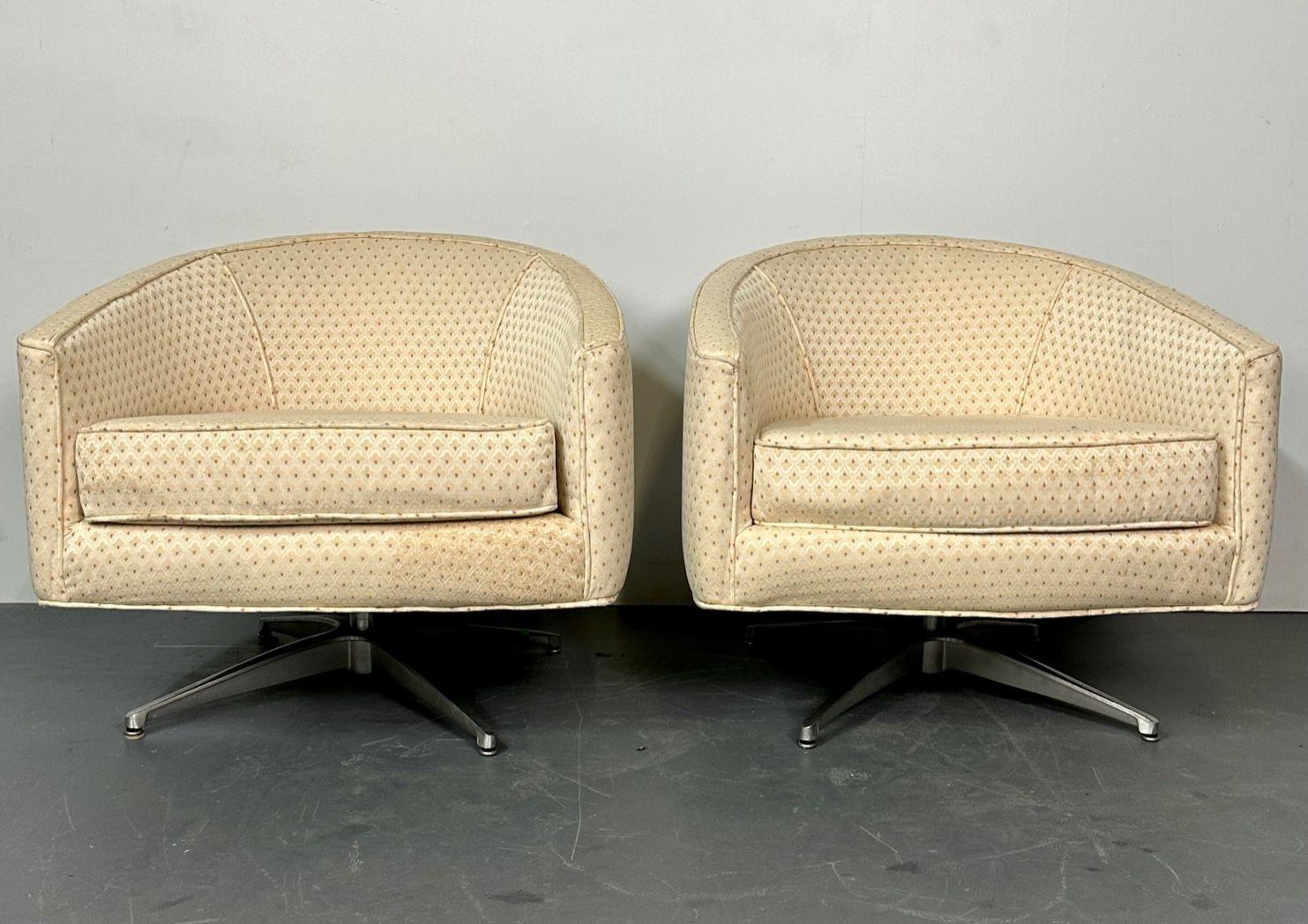 Pair of Mid-Century Modern Baughman Style Tub / Swivel / Lounge Chairs, American 2