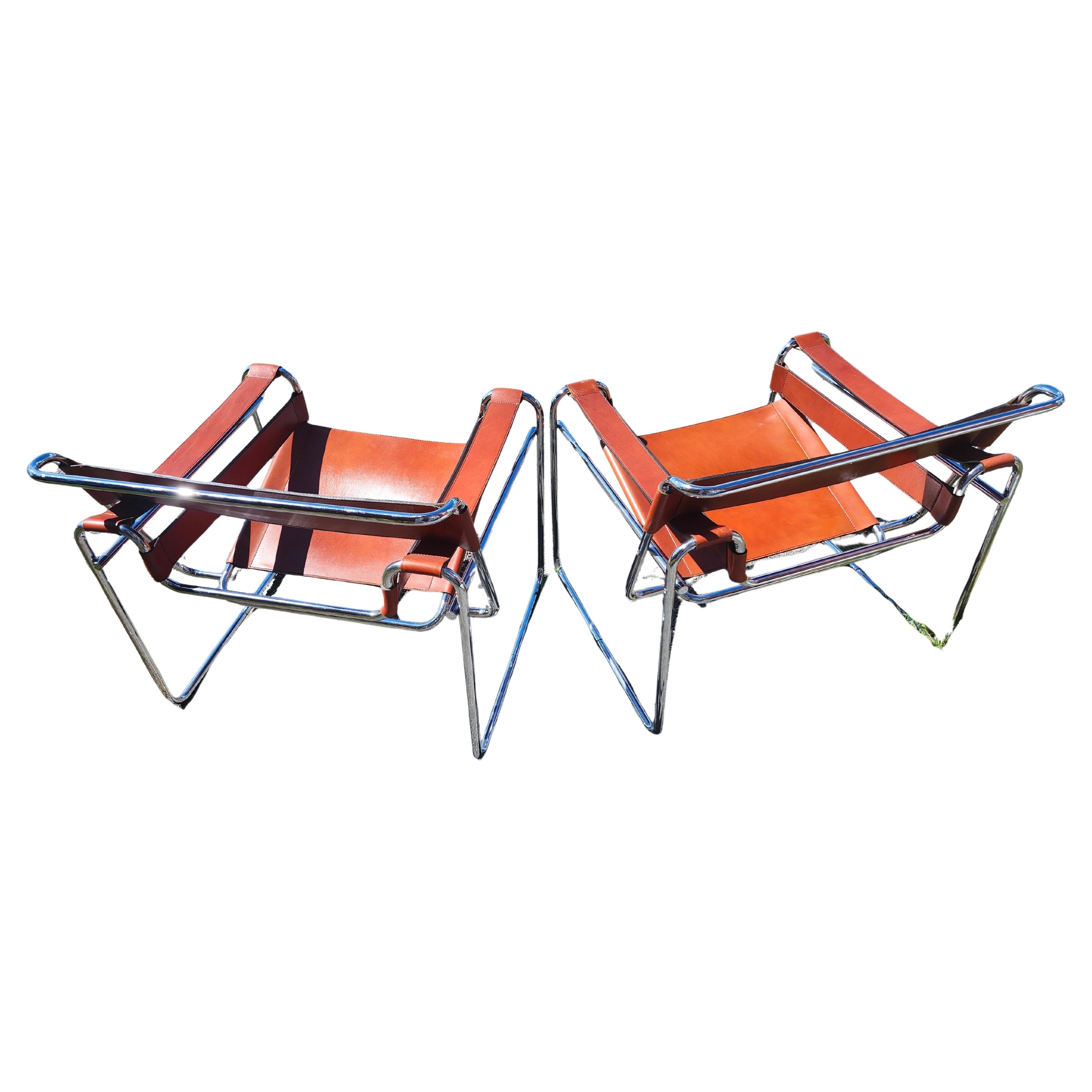Italiano Coppia di sedie Bauhaus di Gavina - Stendig in Cognac, stile metà del secolo scorso. in vendita