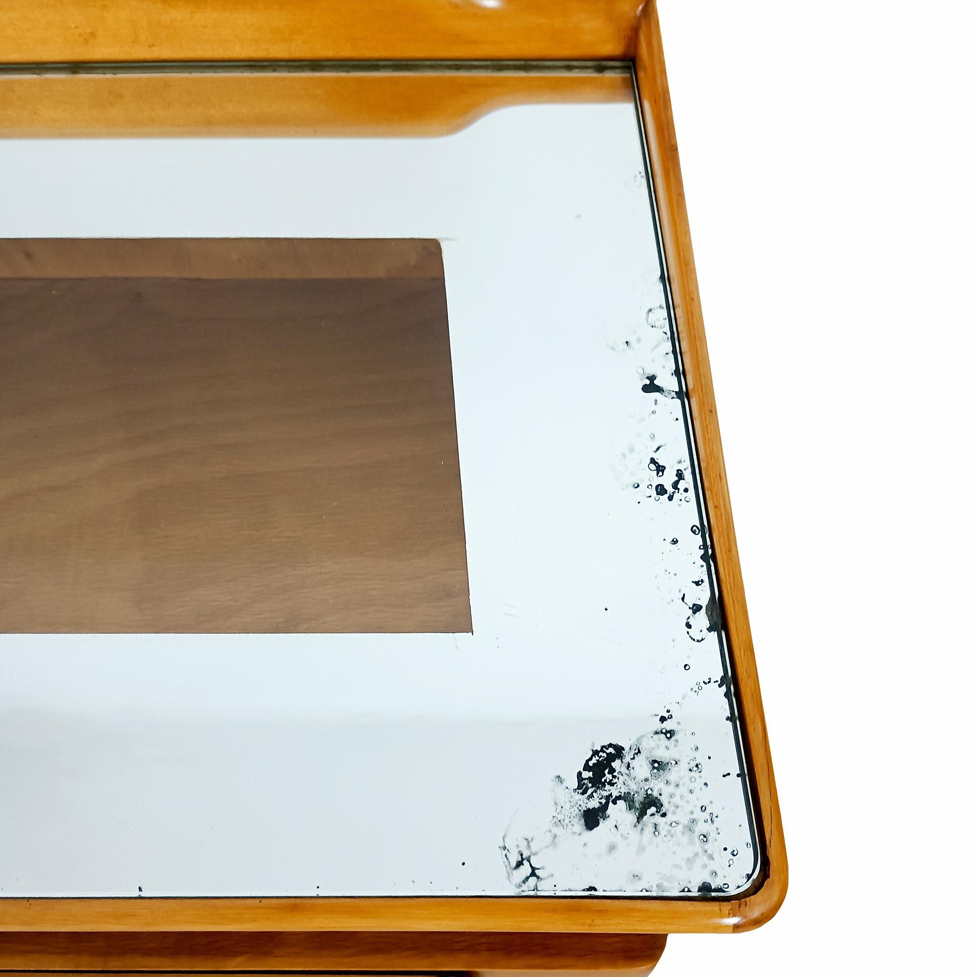Moderne Nachttische aus massivem Ahornholz und Glas aus der Mitte des Jahrhunderts, Italien, Paar im Angebot 2