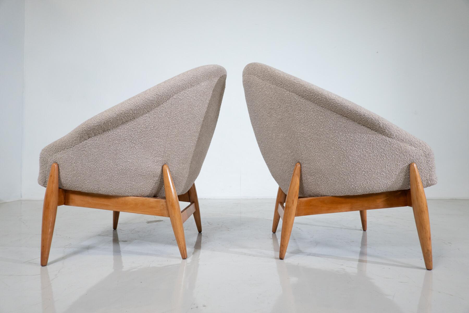 Pair of Mid-Century Modern Beige Fabric Armchairs by Julia Gaubek - Hungary 1950 For Sale 1