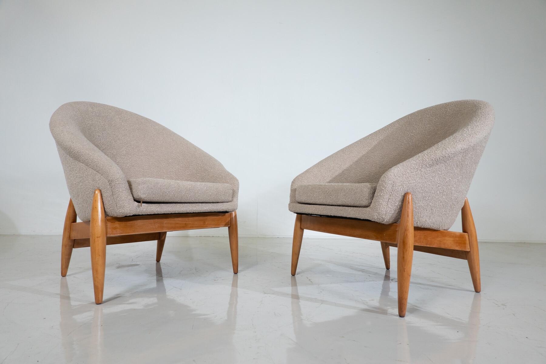 Pair of Mid-Century Modern Beige Fabric Armchairs by Julia Gaubek - Hungary 1950 For Sale 3