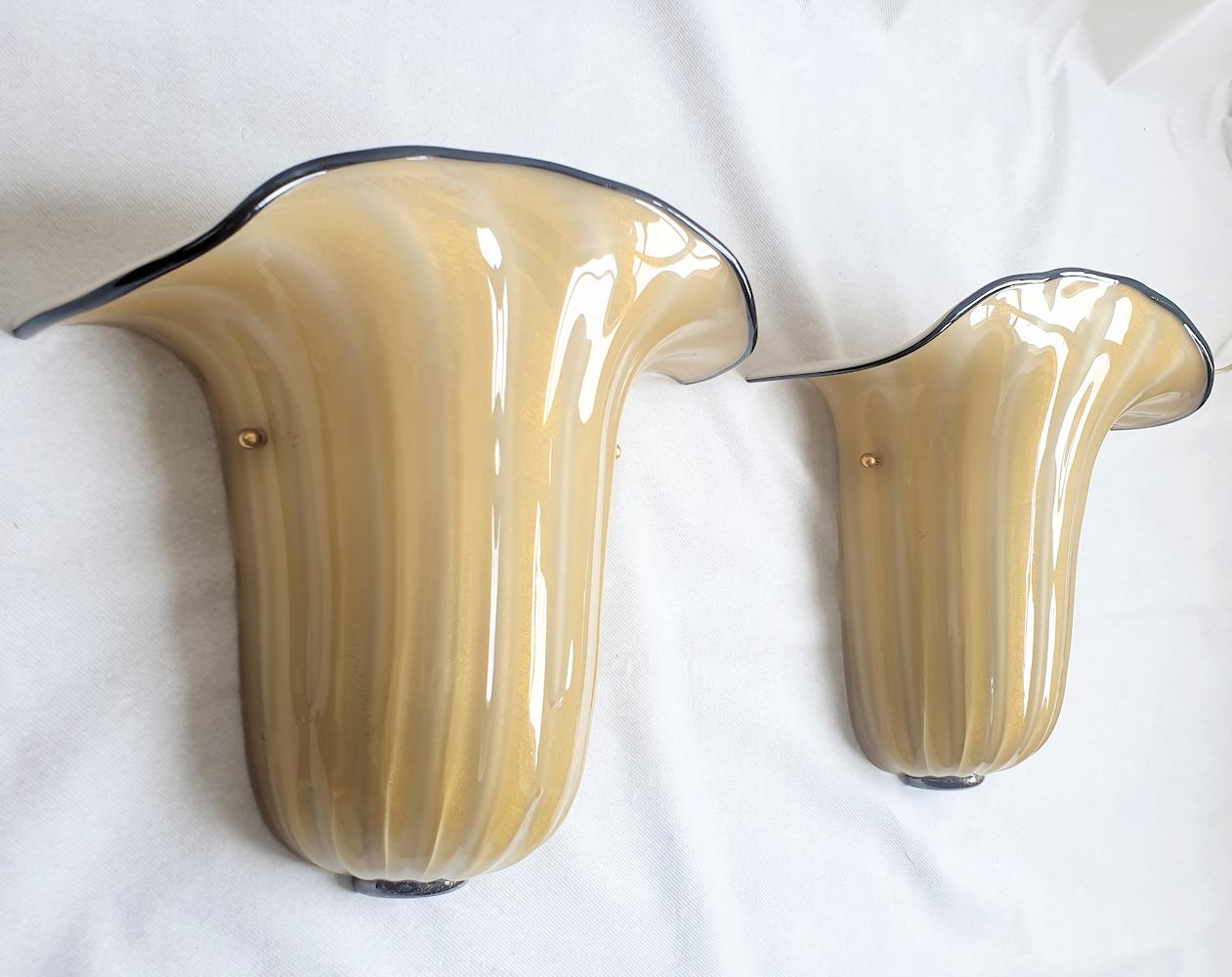 Italian Pair of Mid-Century Modern Beige Murano Glass Sconces, Seguso Style, Italy 1970s