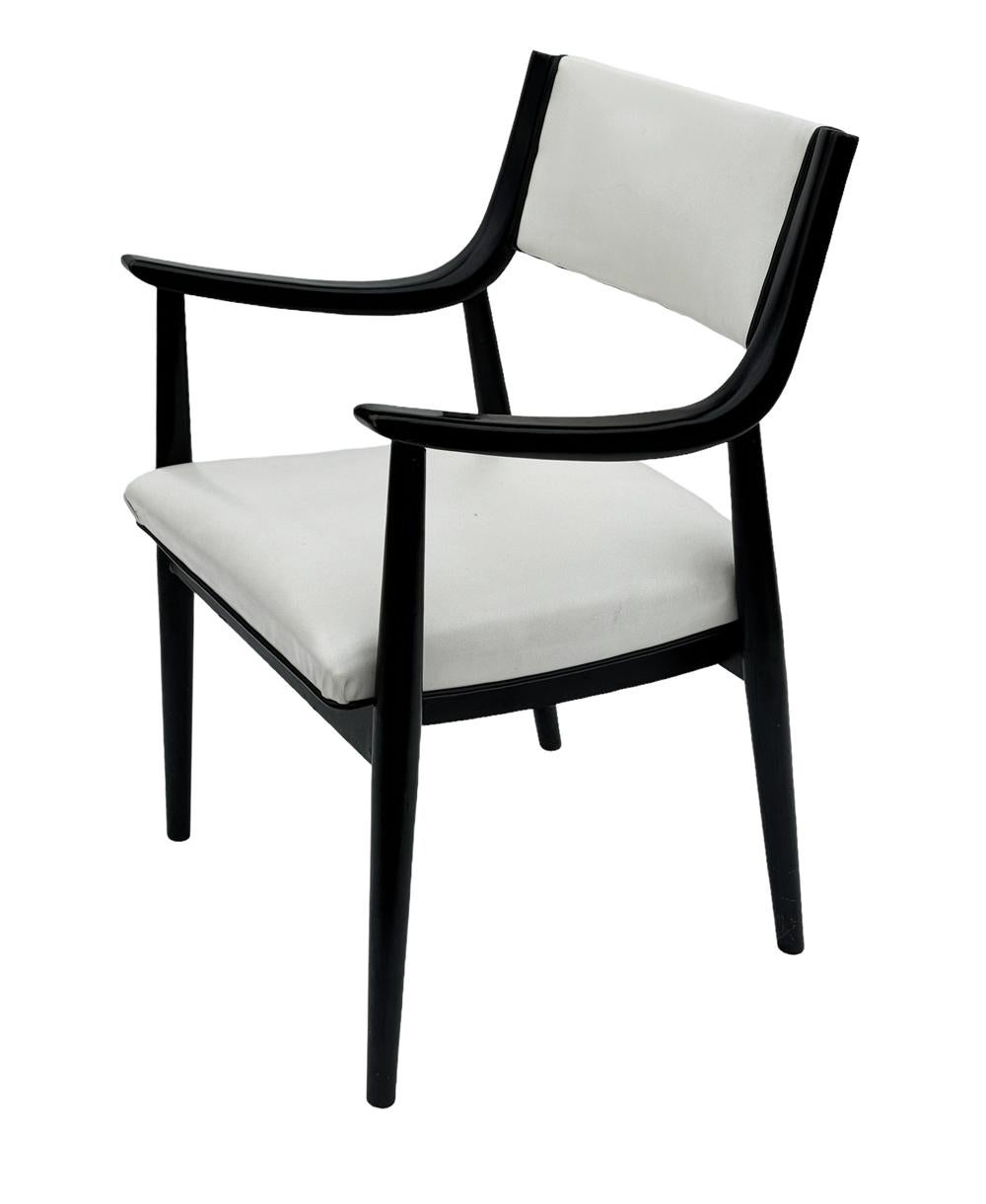 Pair of Mid-Century Modern Black Lacquer Danish Modern Style Armchairs in White For Sale 7