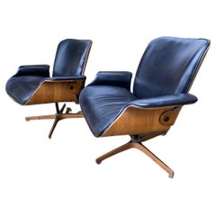 Pair of Mid-Century Modern Black Leather & Walnut Mr Chair by Plycraft Armchairs