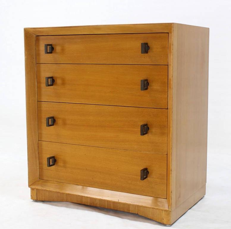 Pair of Mid-Century Modern Blonde Bachelor Chests with Heavy Brass Hardware In Good Condition For Sale In Rockaway, NJ