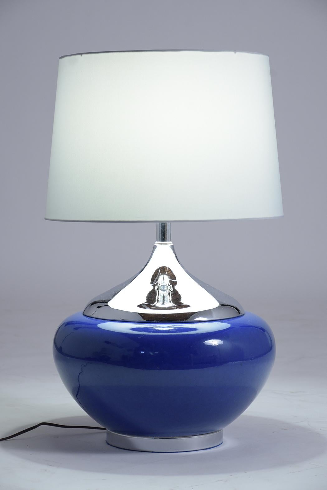 Pair of Mid-Century Modern Blue Ceramic Table Lamps In Good Condition In Los Angeles, CA