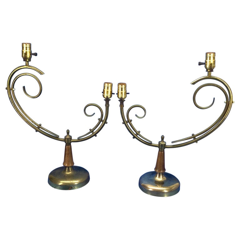 American Pair Of Mid-Century Modern Brass And Wood Table Lamps For Sale