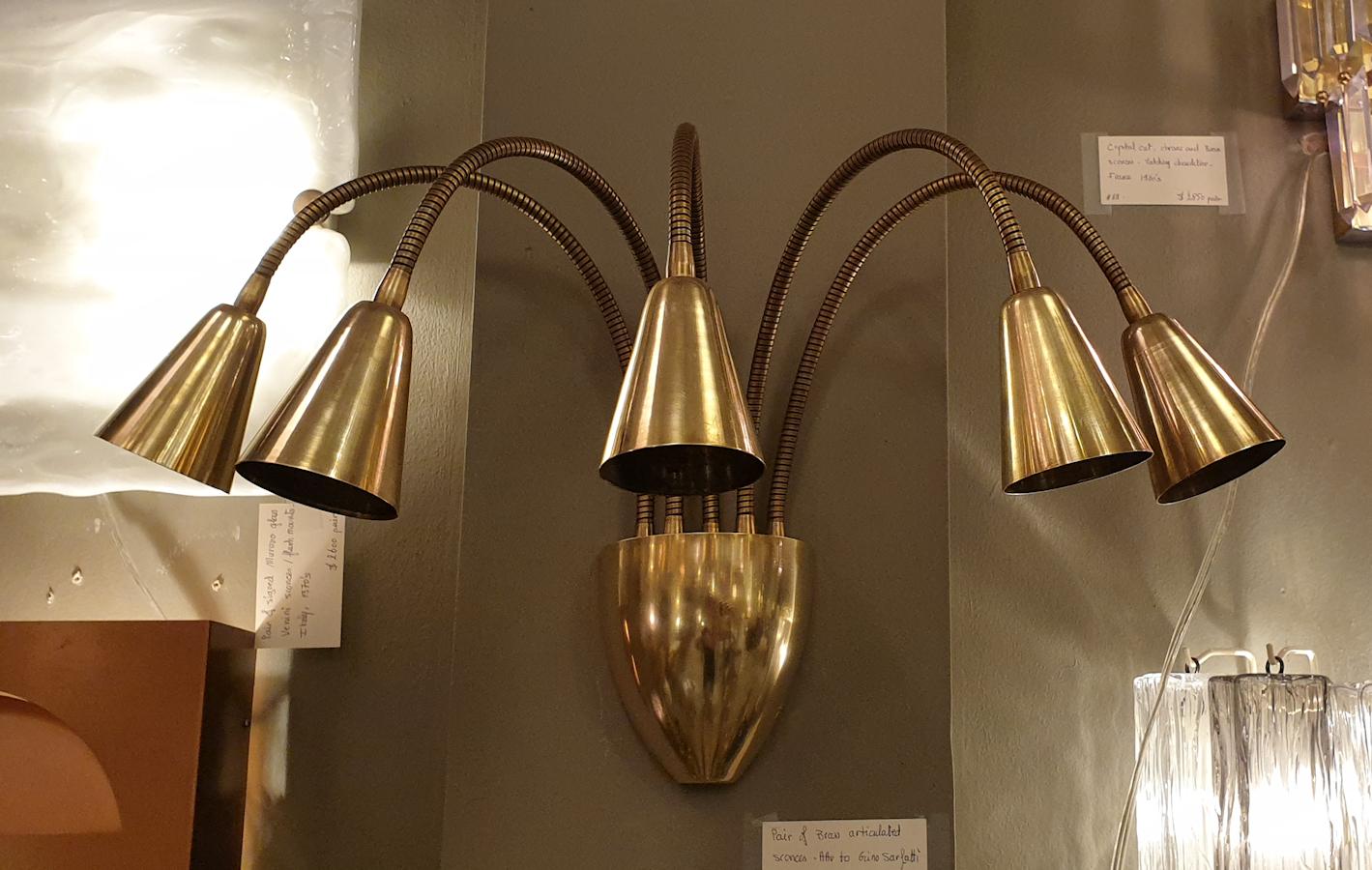 Mid-20th Century Pair of Mid-Century Modern Brass Articulated Sconces, by Sarfatti for Arteluce