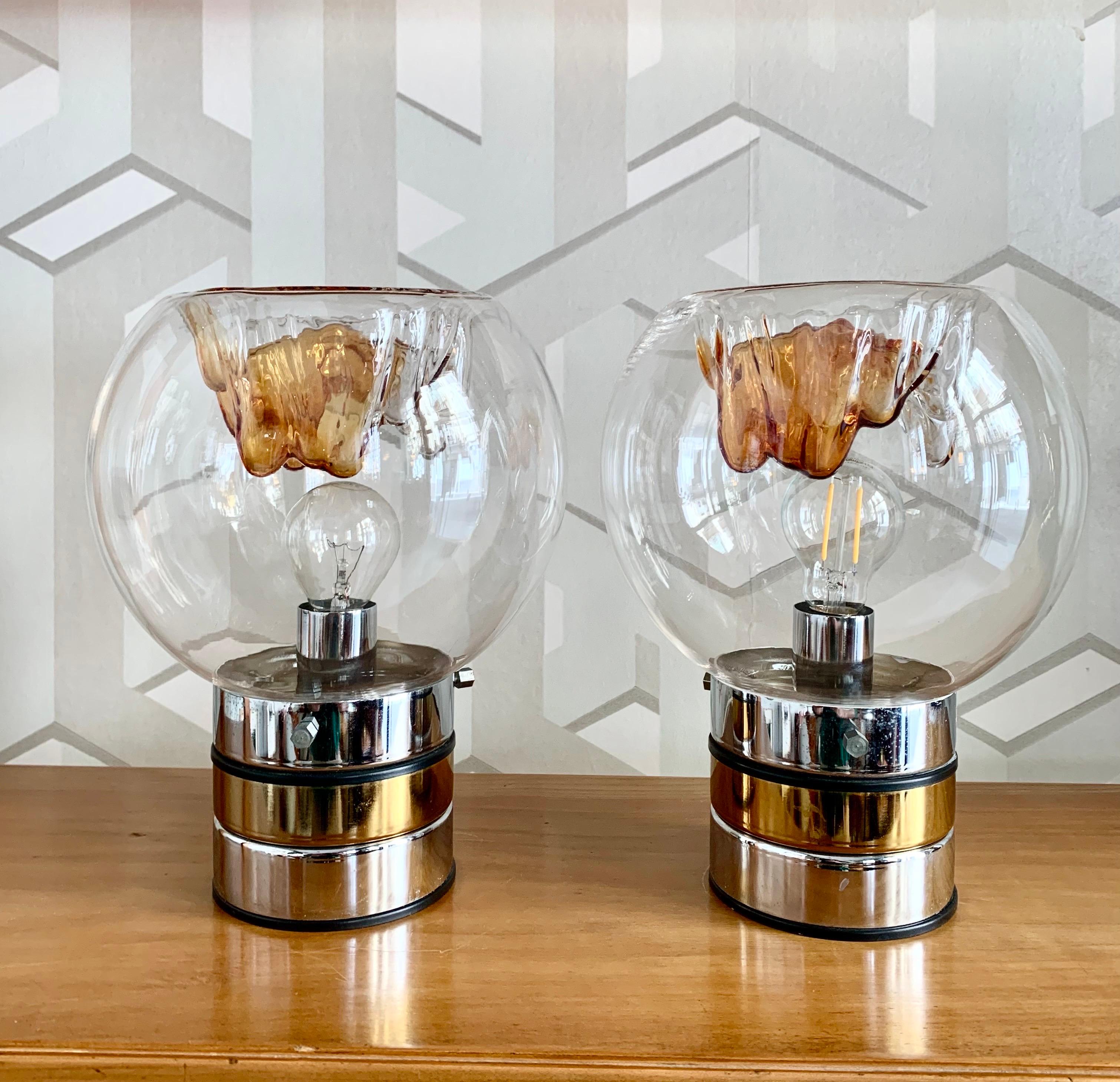 Pair of Mid Century Modern Brass Chrome Metal and Murano Glass Lamps by Mazzega For Sale 1