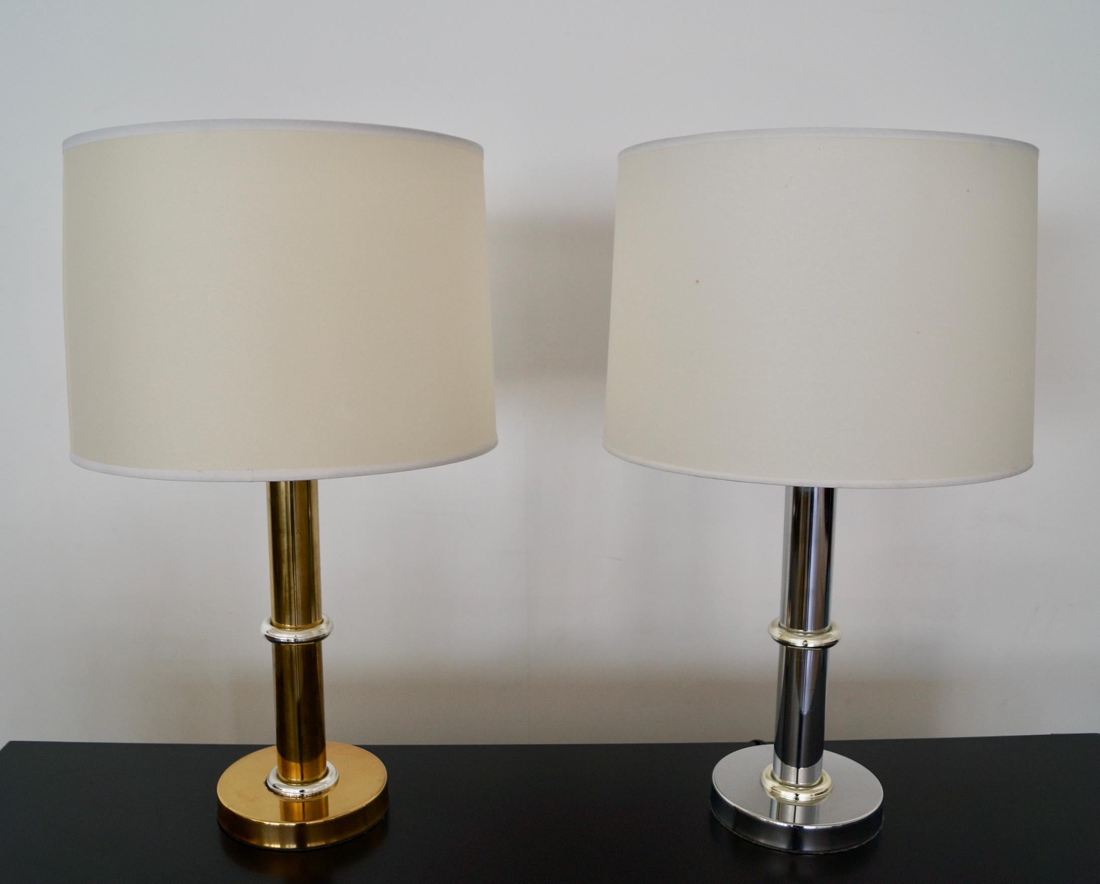 Pair of Mid-Century Modern Brass & Chrome Table Lamps In Good Condition For Sale In Burbank, CA