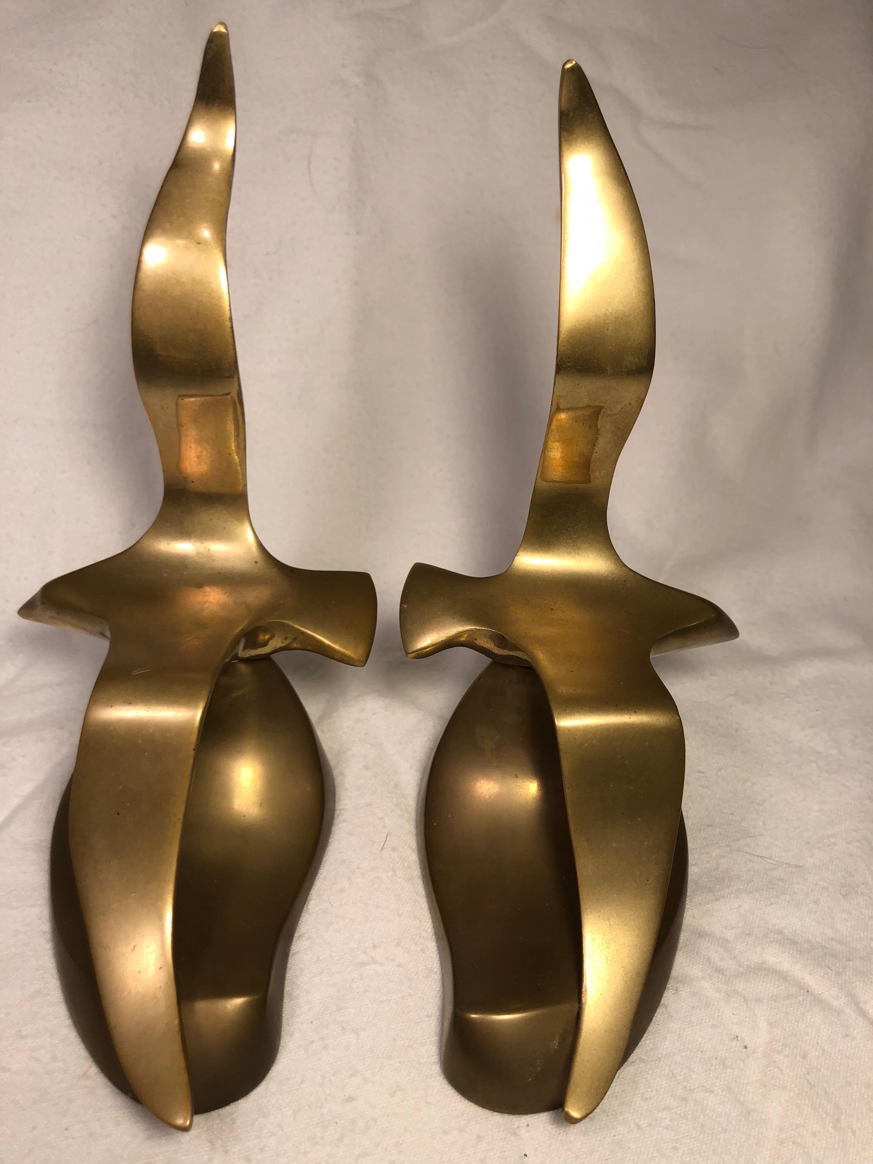 Pair of Mid-Century Modern Brass Seagull Bookends 1
