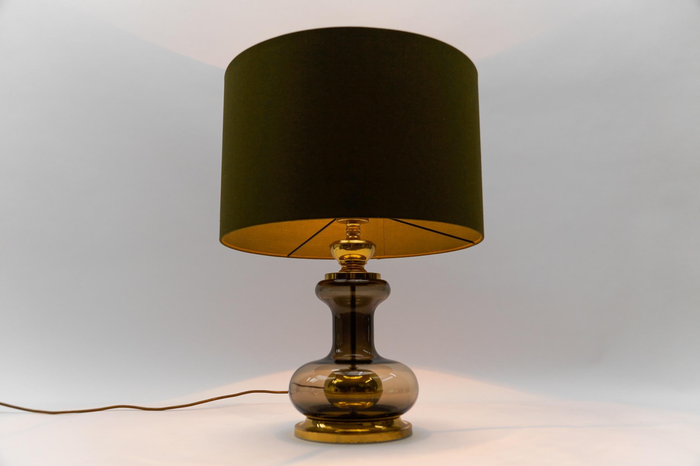 Mid-20th Century Pair of Mid Century Modern Brass Smoked Glass Table Lamp Bases, 1960s For Sale