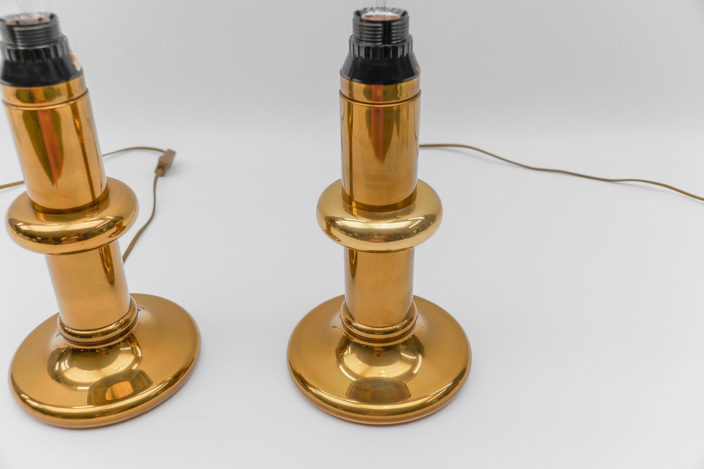 Pair of Mid Century Modern Brass Table Lamp Bases, 1960s For Sale 5