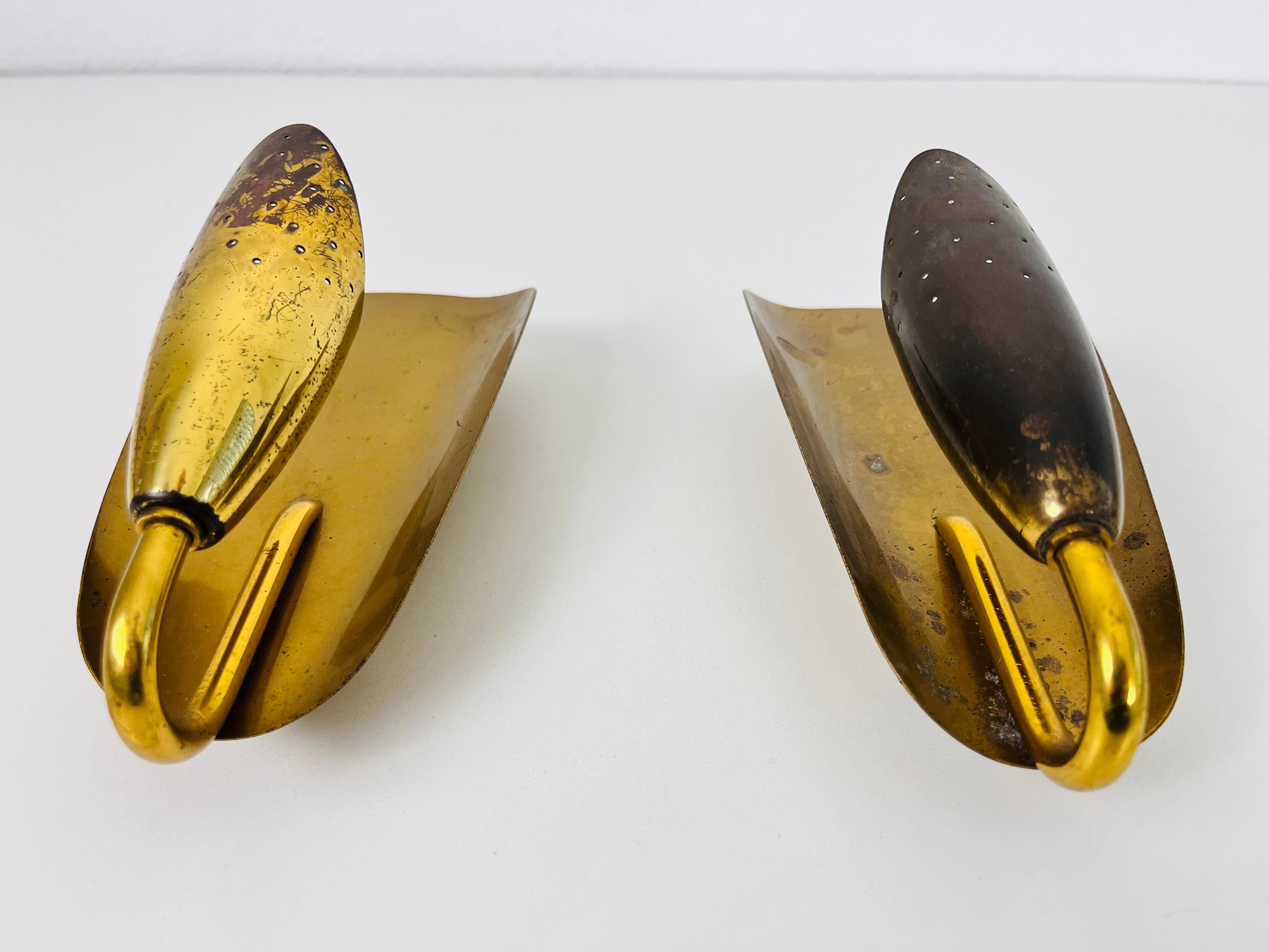 Pair of Mid-Century Modern Brass Wall Lamps, 1950s, Italy 1