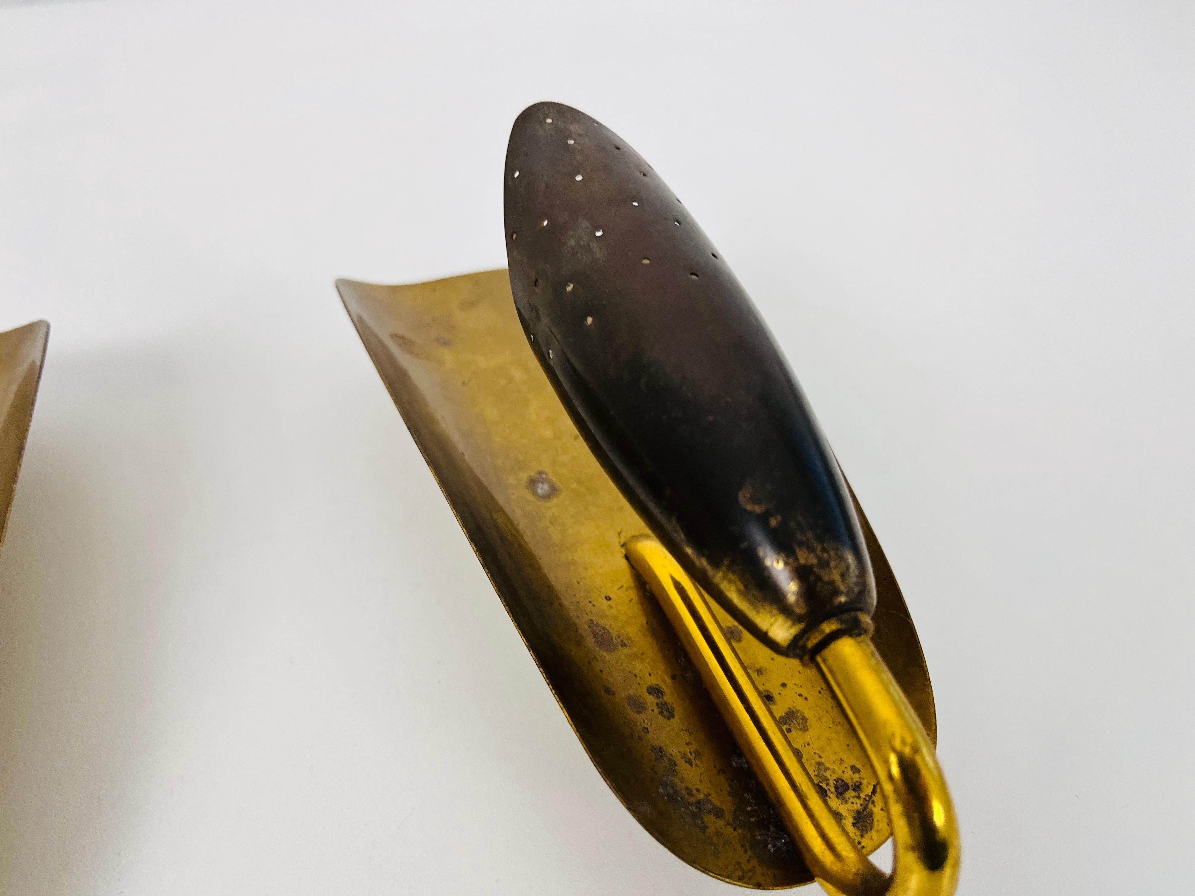 Pair of Mid-Century Modern Brass Wall Lamps, 1950s, Italy 4