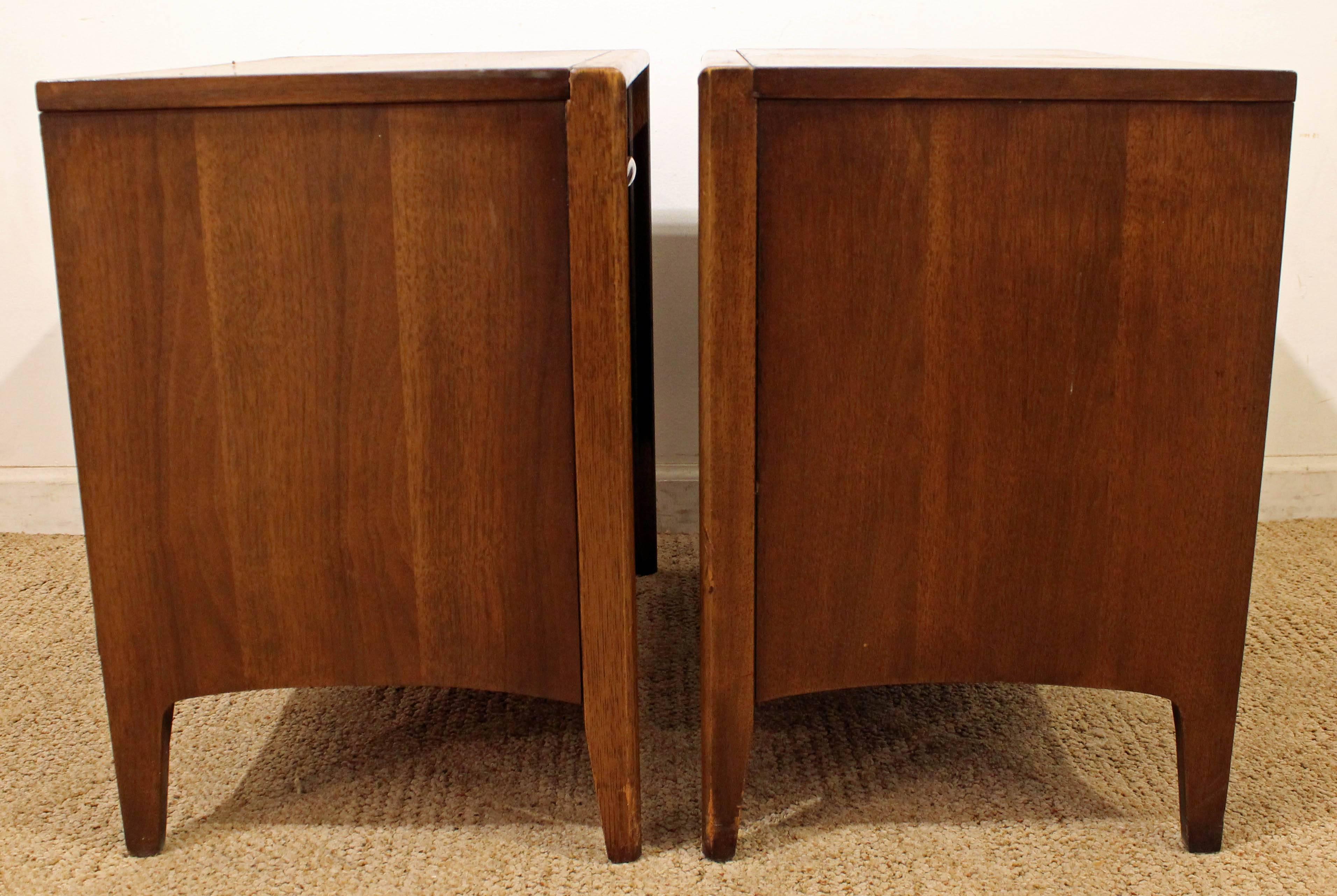 broyhill night stand