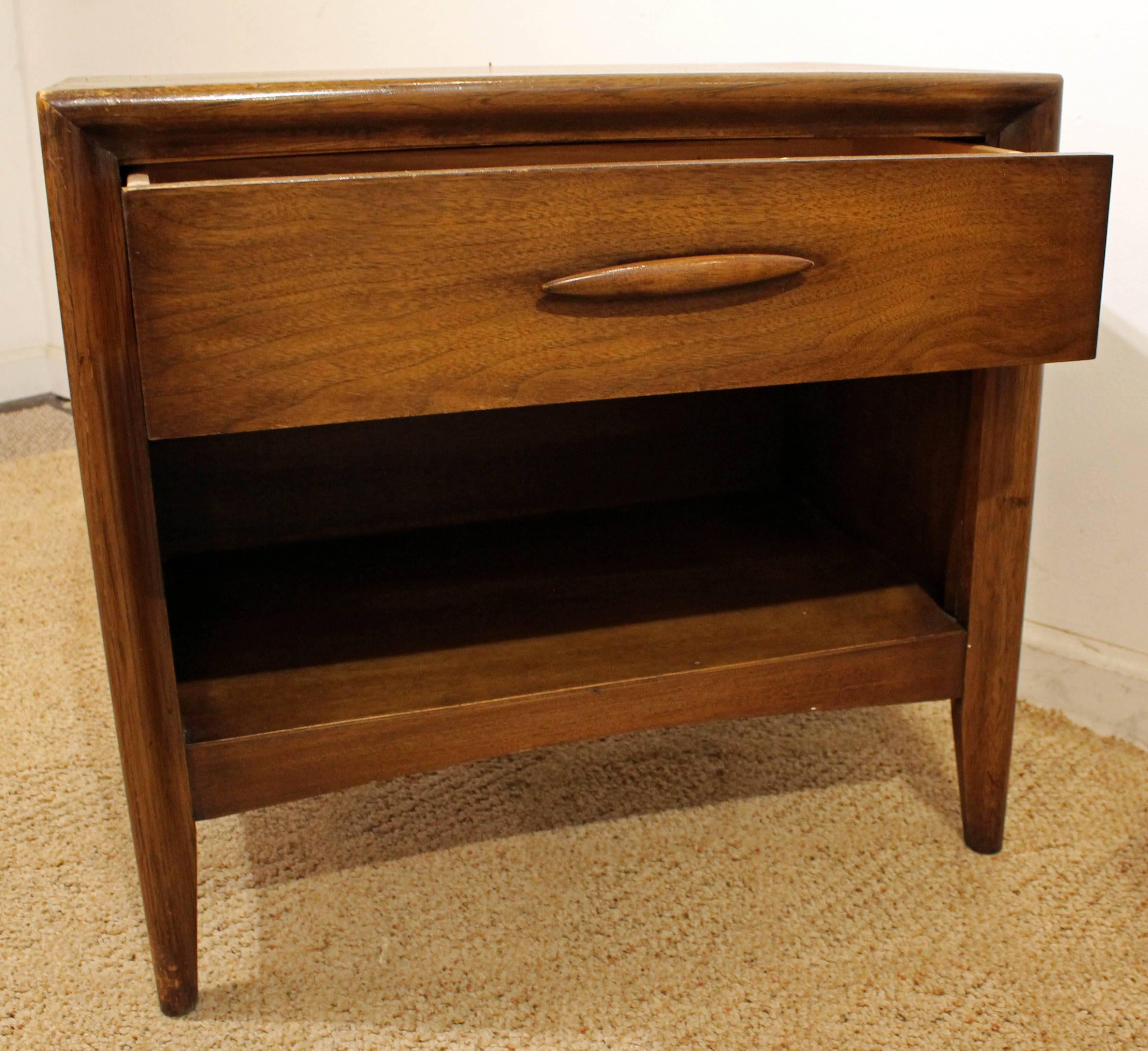 Pair of Mid-Century Modern Broyhill Emphasis Walnut Nightstands 1