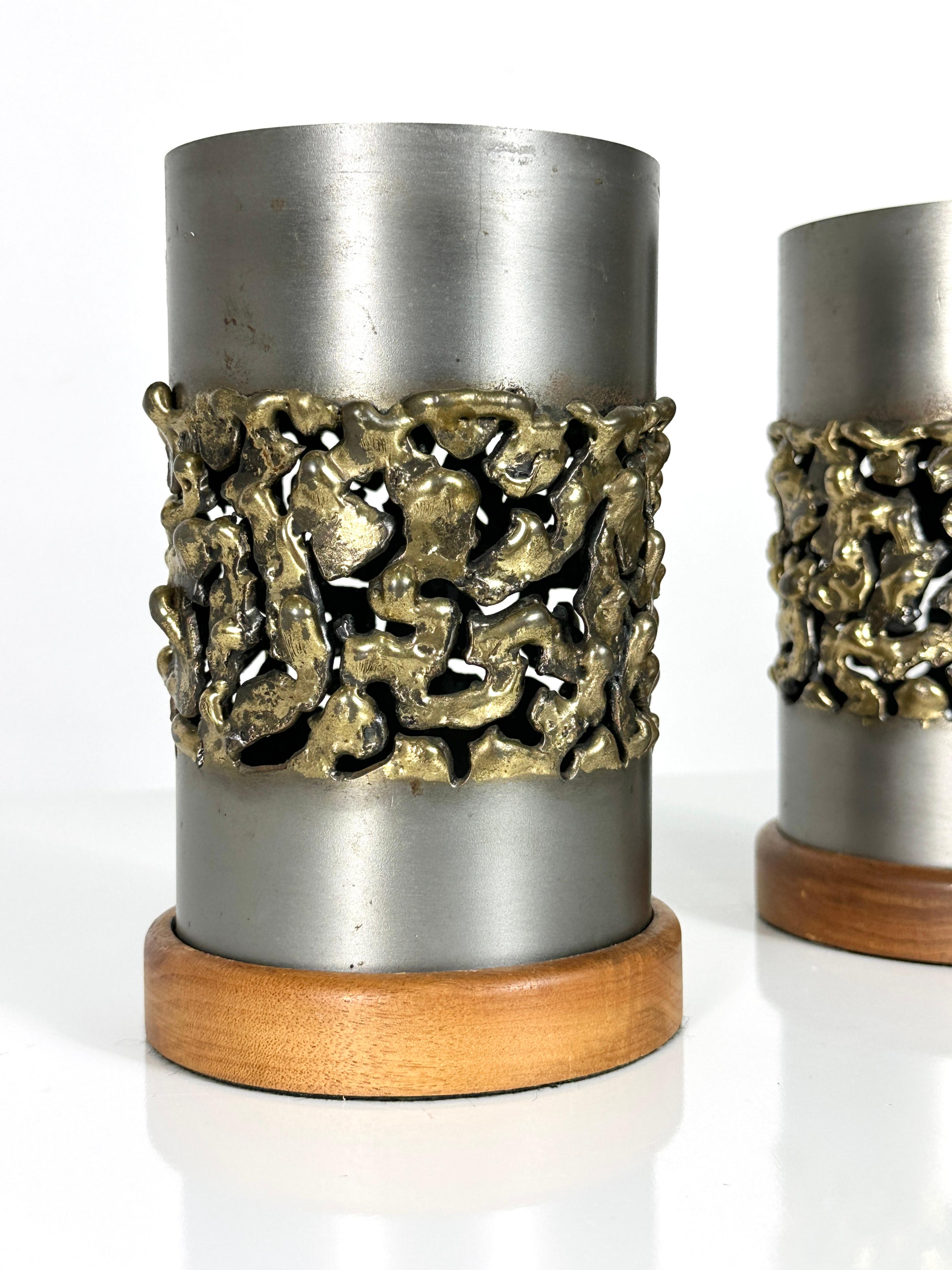 Pair of Mid Century Modern Brutalist Hurricane Candle Holders by Jerry Davis In Good Condition For Sale In Troy, MI