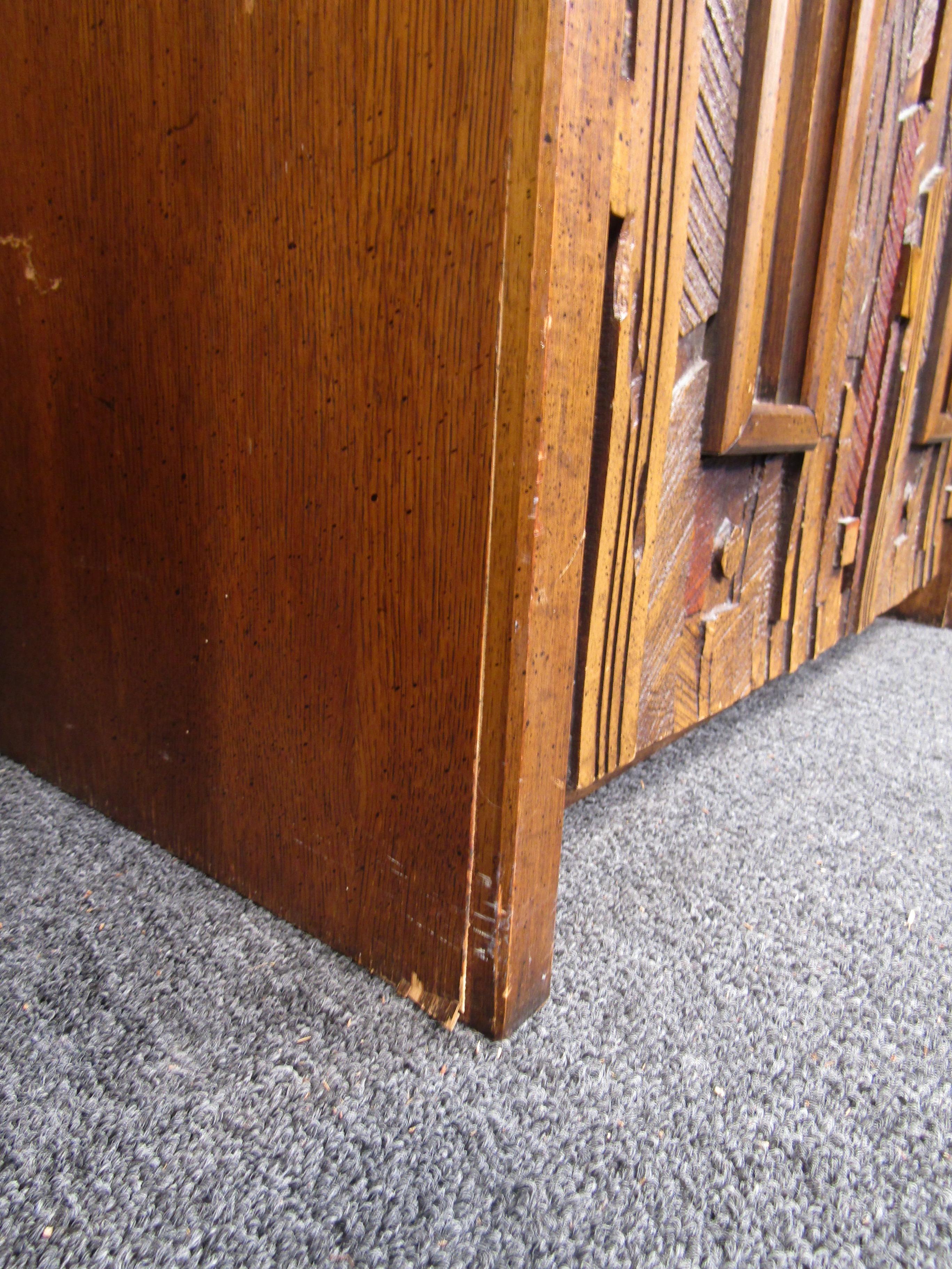 Pair of Mid-Century Modern Brutalist Oak End Tables 8