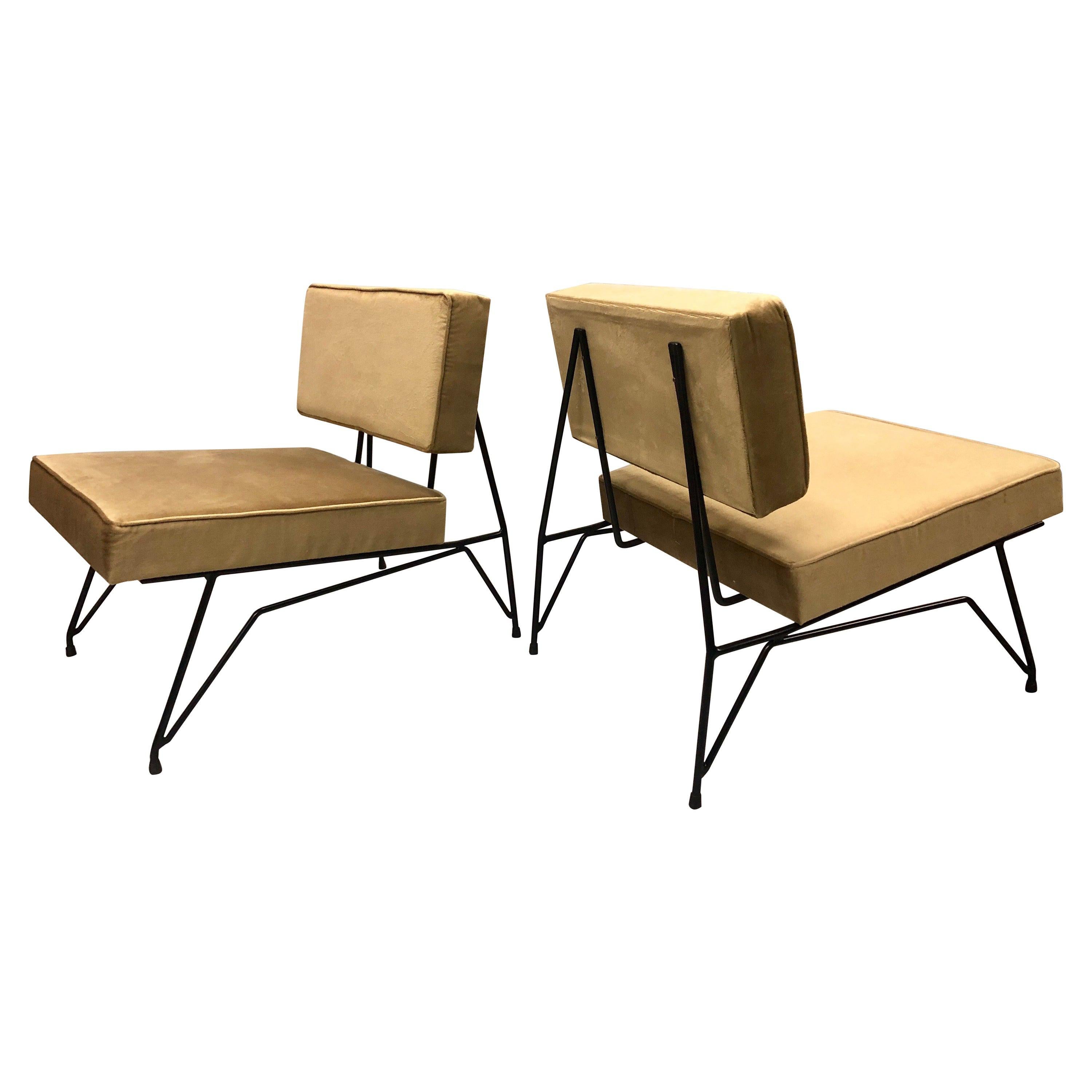 Pair of Mid-Century Modern, Cantilevered Lounge Chairs, Augusto Bozzi  For Sale