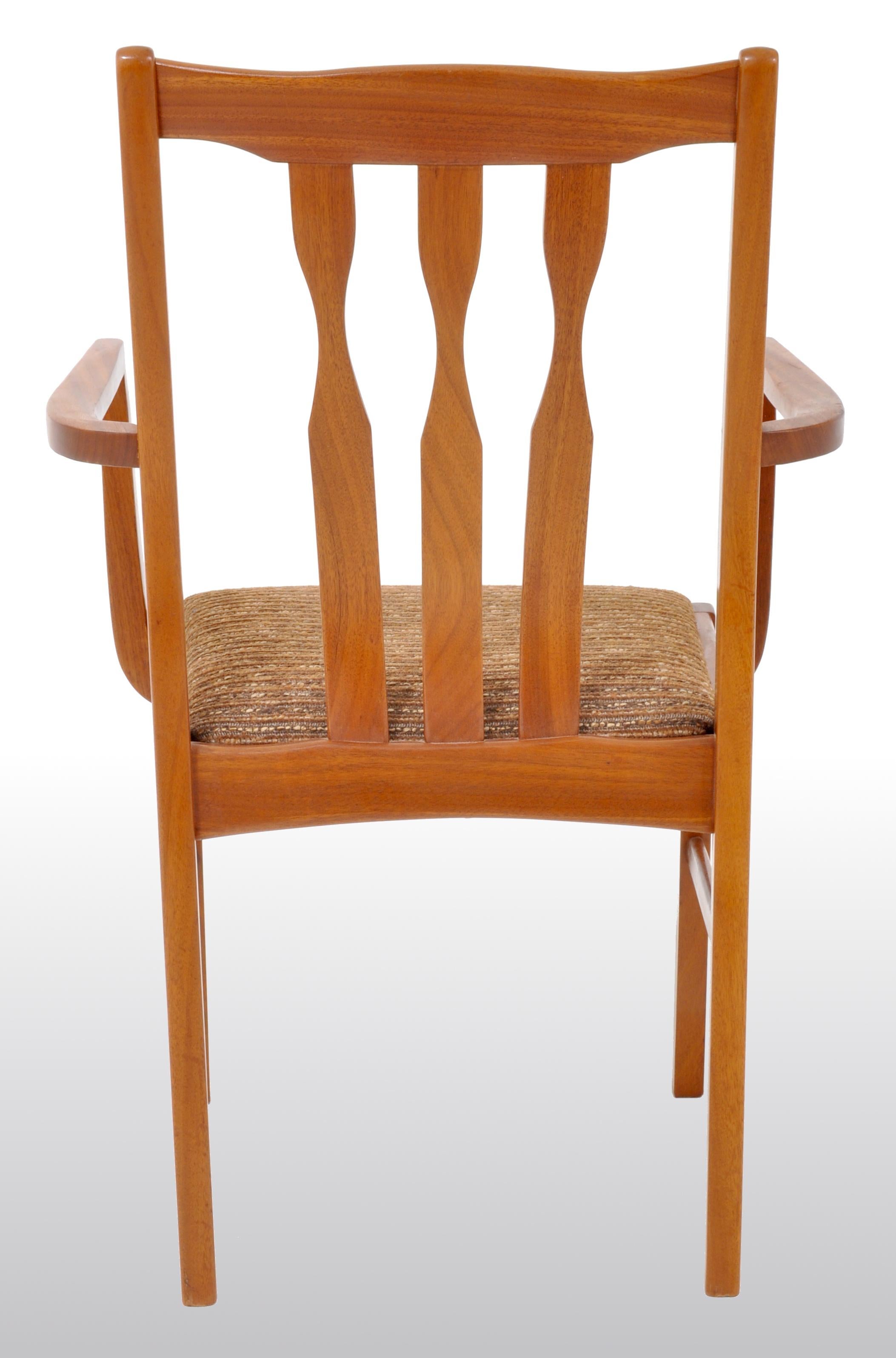 Mohair Paire de fauteuils de capitaine en teck:: années 1960 en vente