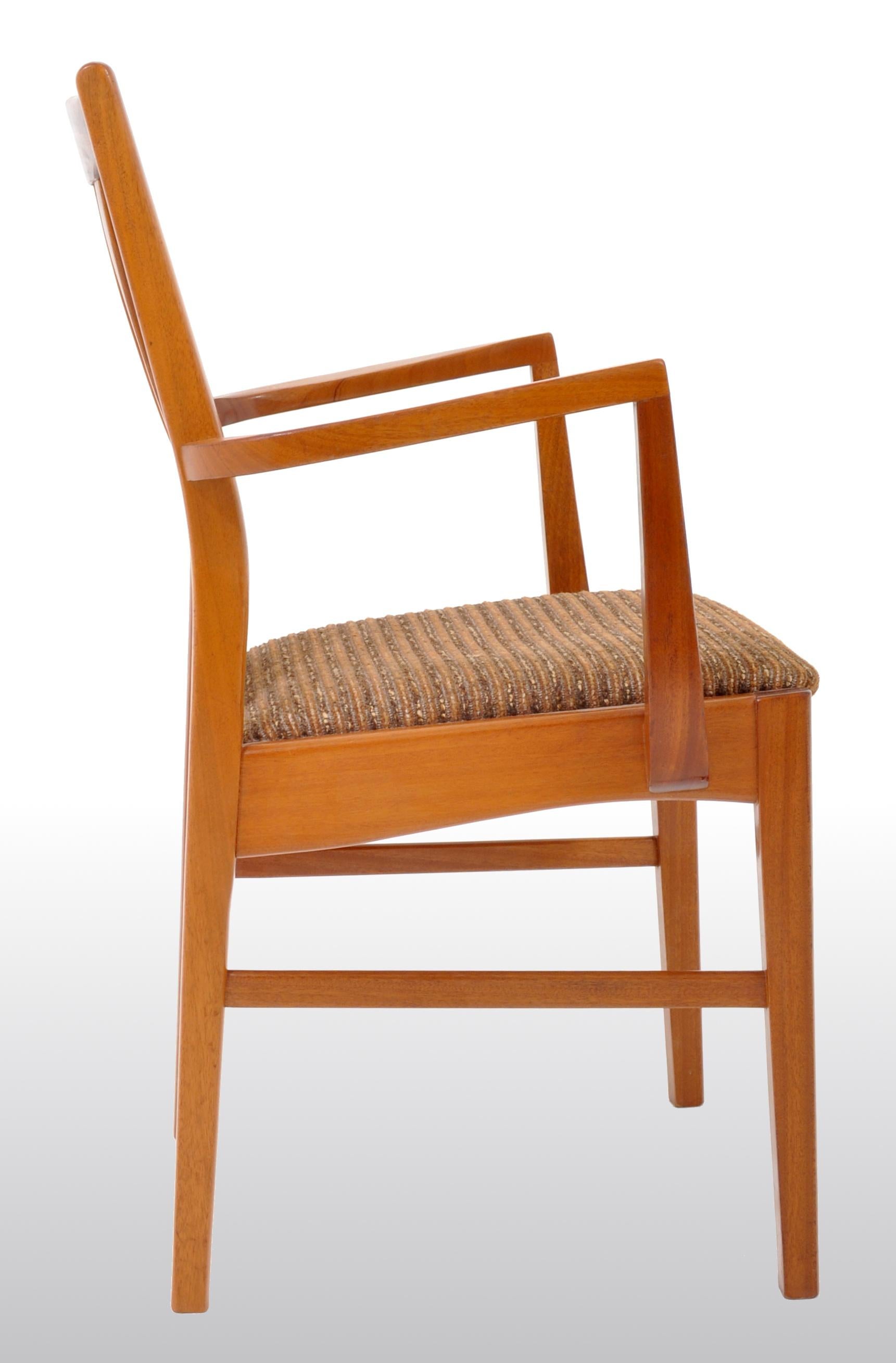 Pair of Mid-Century Modern Captain's/Armchairs in Teak, 1960s For Sale 1